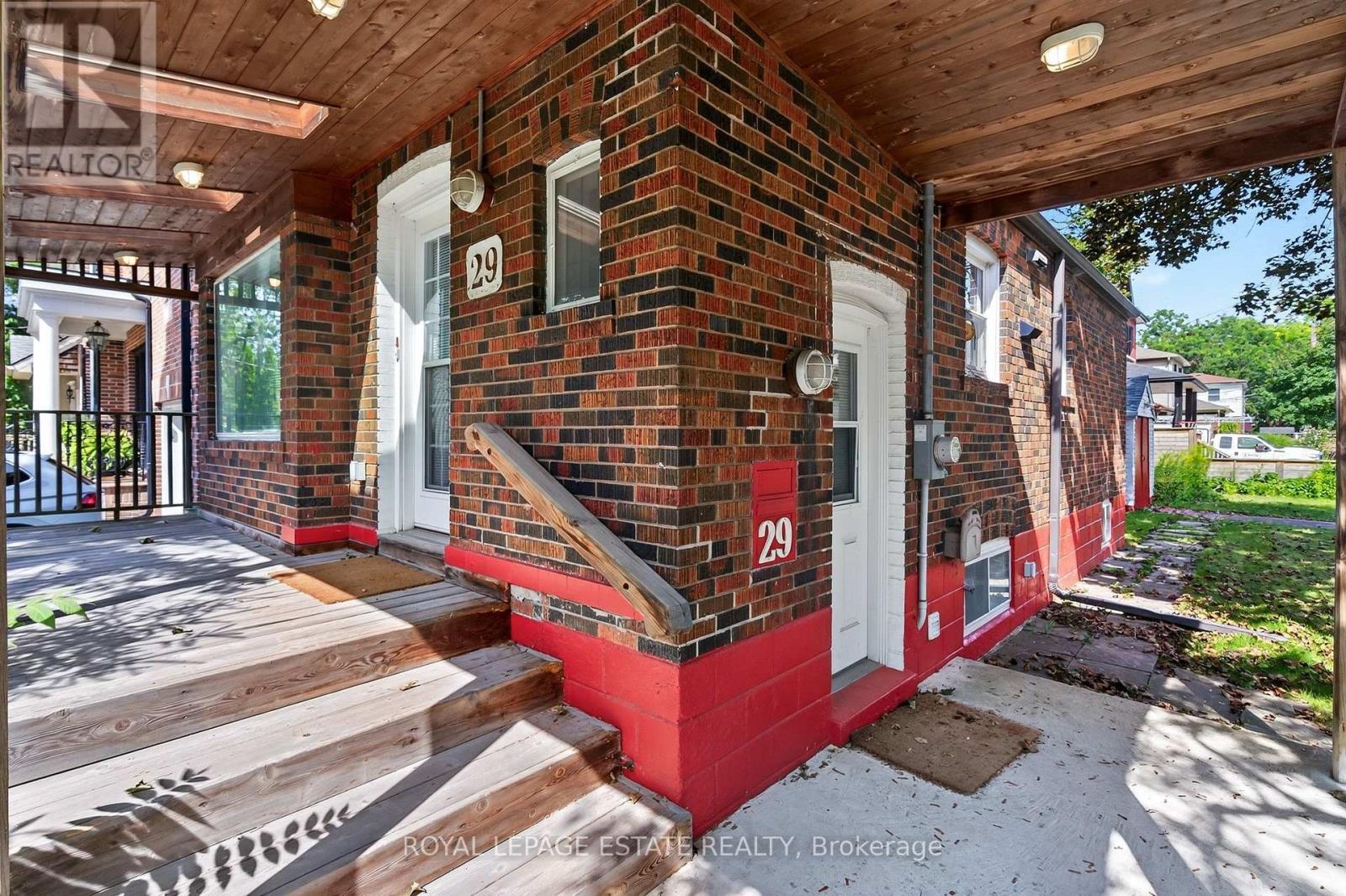 29 Red Deer Avenue, Toronto, Ontario  M1N 2Z1 - Photo 33 - E13691408