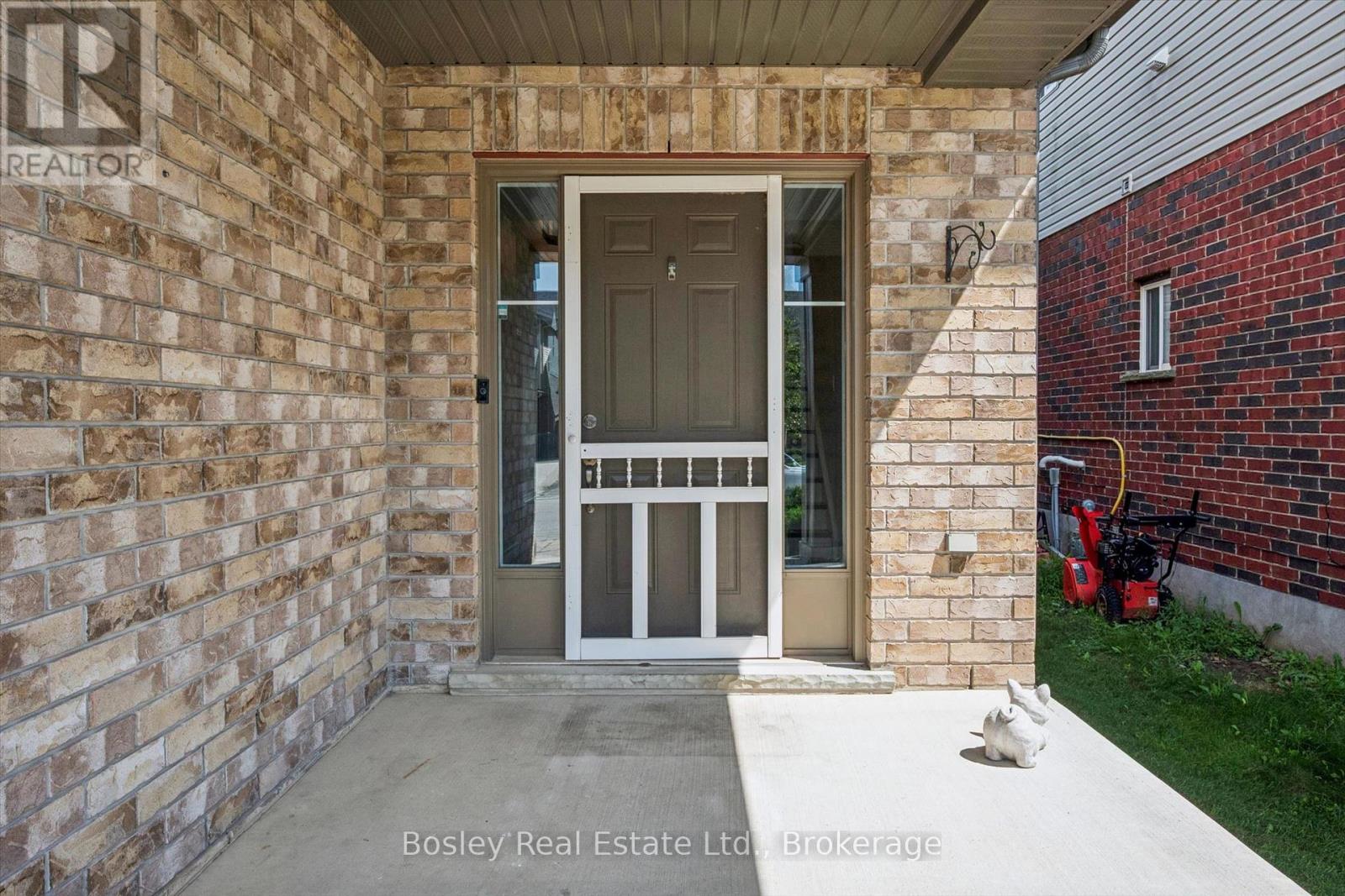 4 Pearson Street, Guelph, Ontario  N1L 0C2 - Photo 4 - X13691092