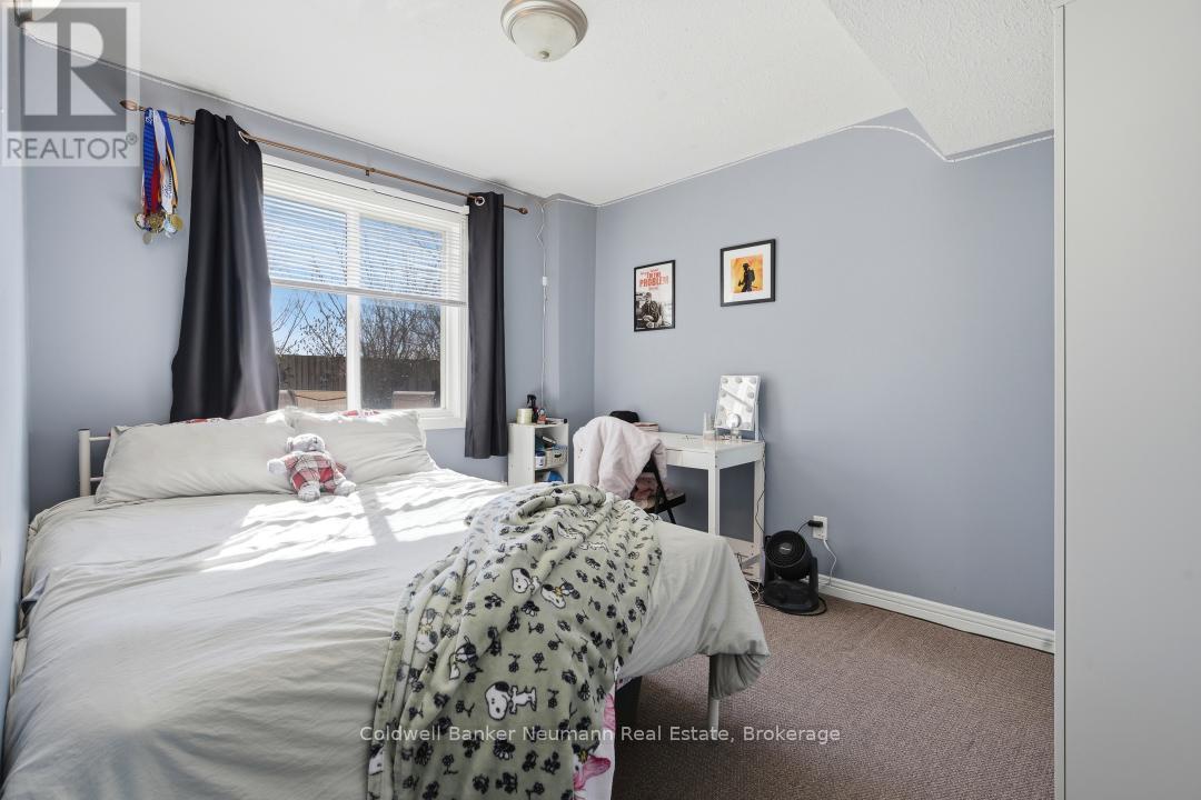 67 Cedarvale Avenue, Guelph (Grange Road), Ontario  N1E 6Y3 - Photo 10 - X13691094
