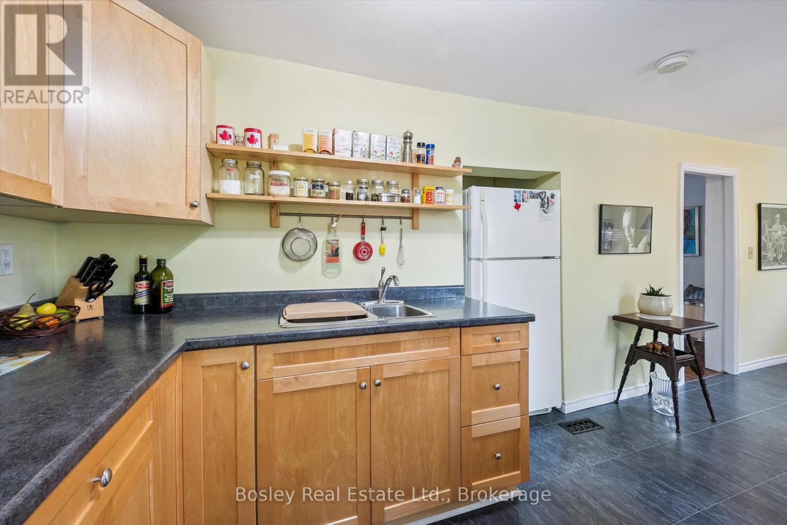 10 Pearl Street, Guelph, Ontario  N1E 2E3 - Photo 16 - X13691182