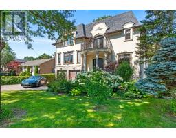 14 TREMONT CRESCENT, Toronto, Ontario