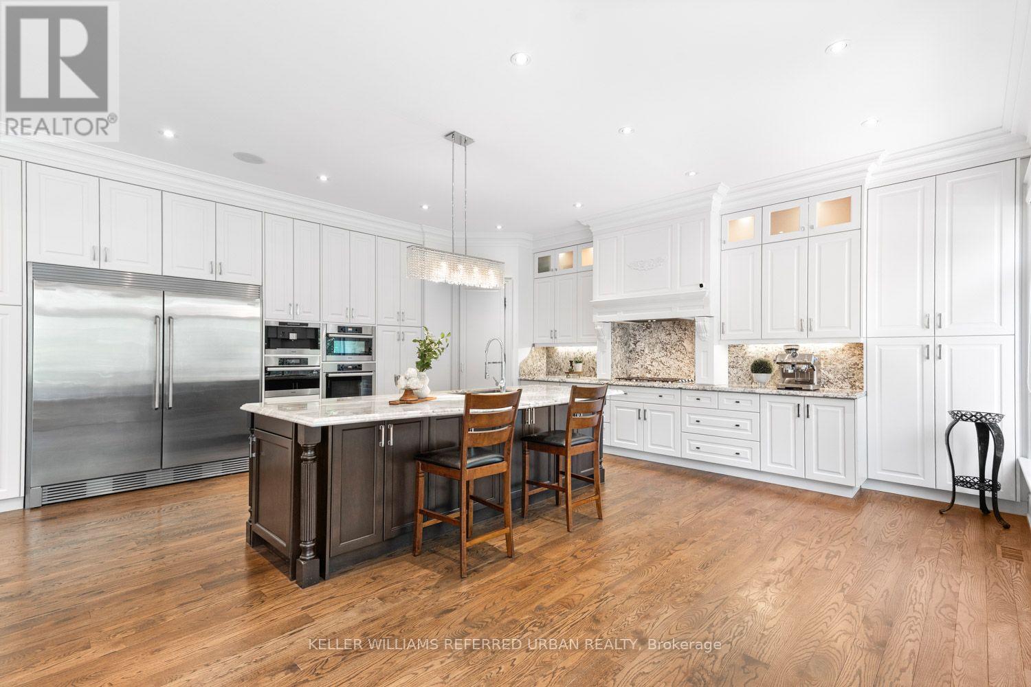 14 Tremont Crescent, Toronto, Ontario  M3B 2S1 - Photo 14 - C13643624