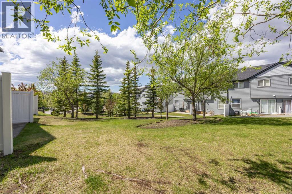 27 Panatella Villas NW, Calgary, Alberta  T3K 0G7 - Photo 31 - A2319165