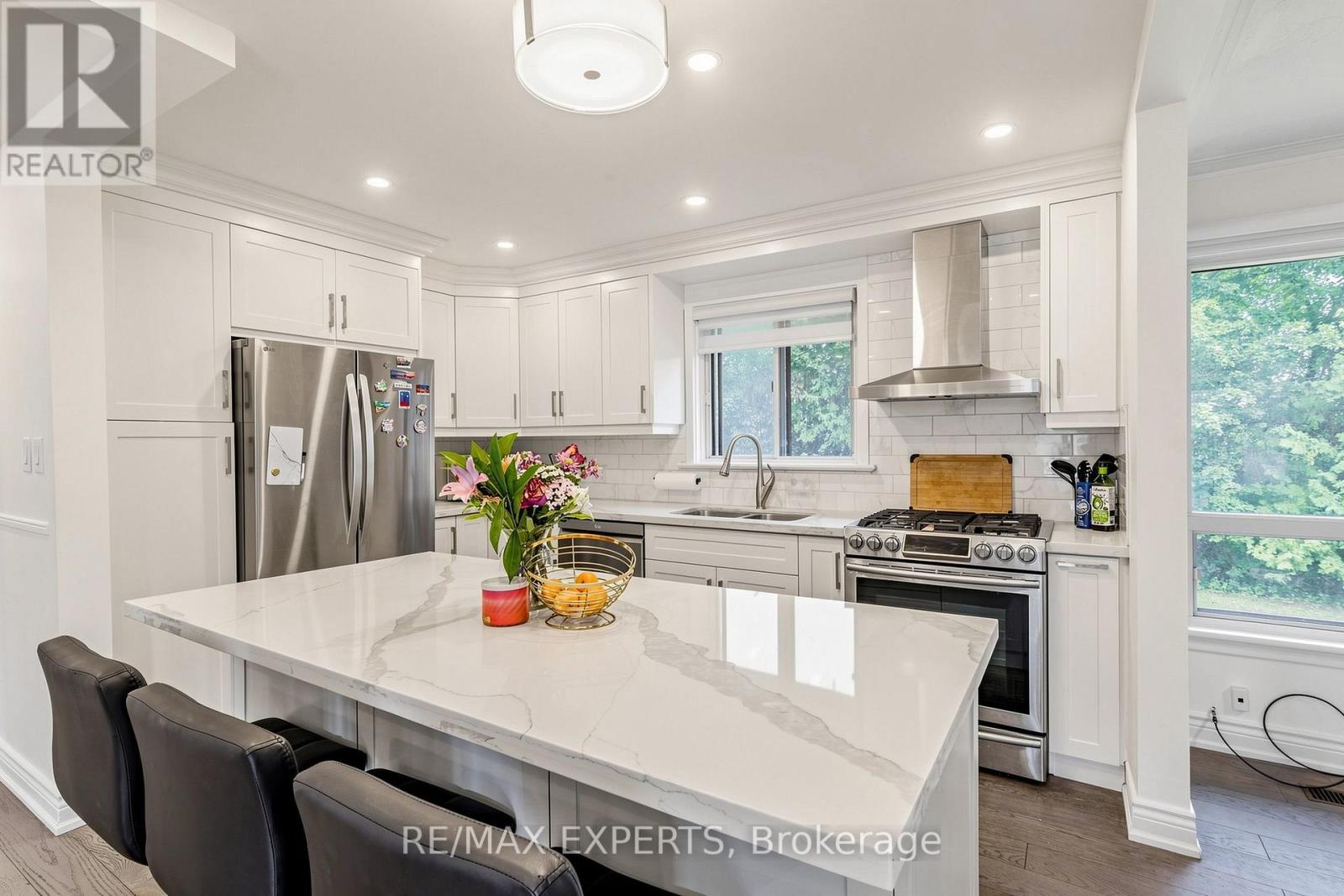 8 Longbridge Road, Vaughan, Ontario  L4J 1L5 - Photo 11 - N13691144