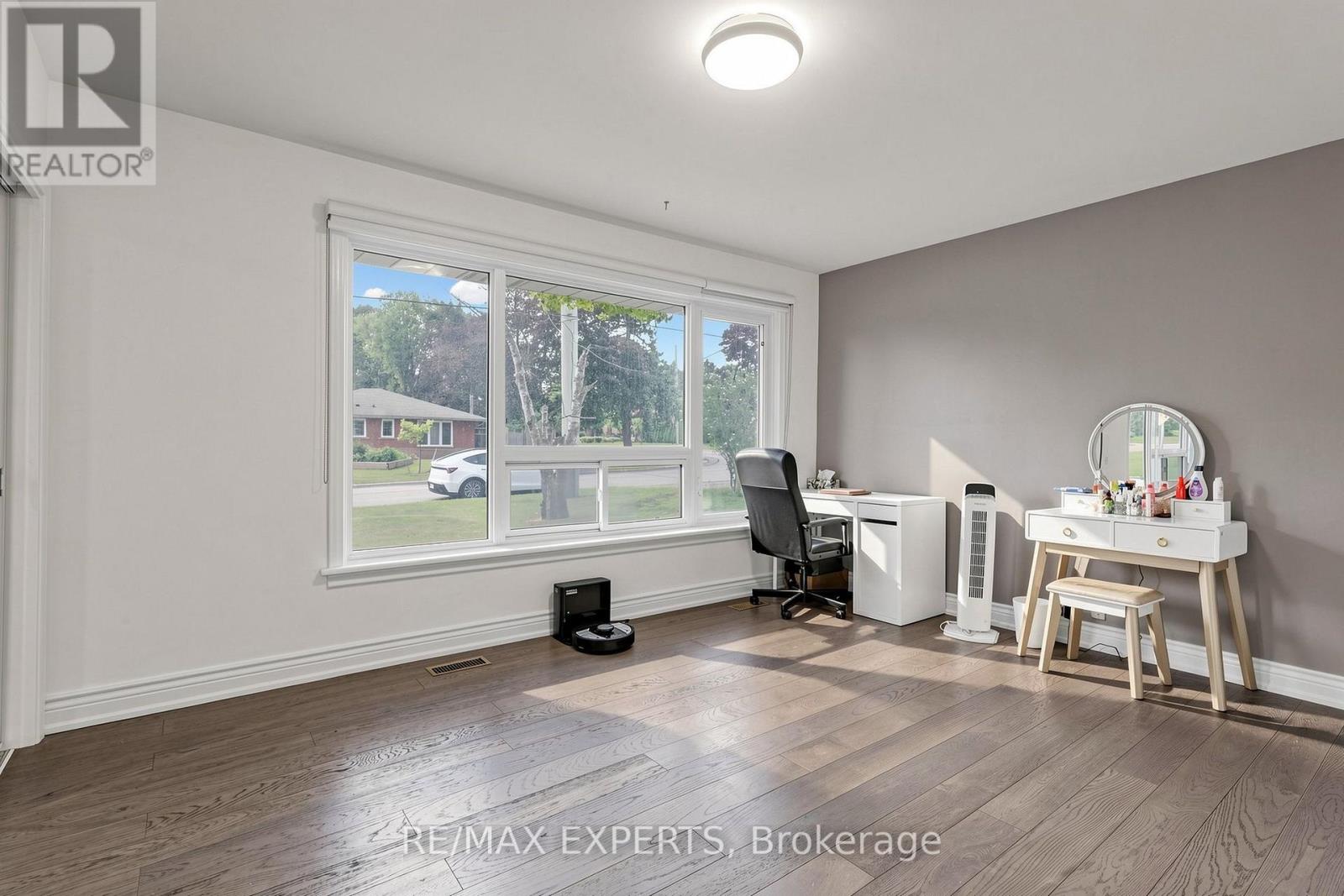 8 Longbridge Road, Vaughan, Ontario  L4J 1L5 - Photo 14 - N13691144
