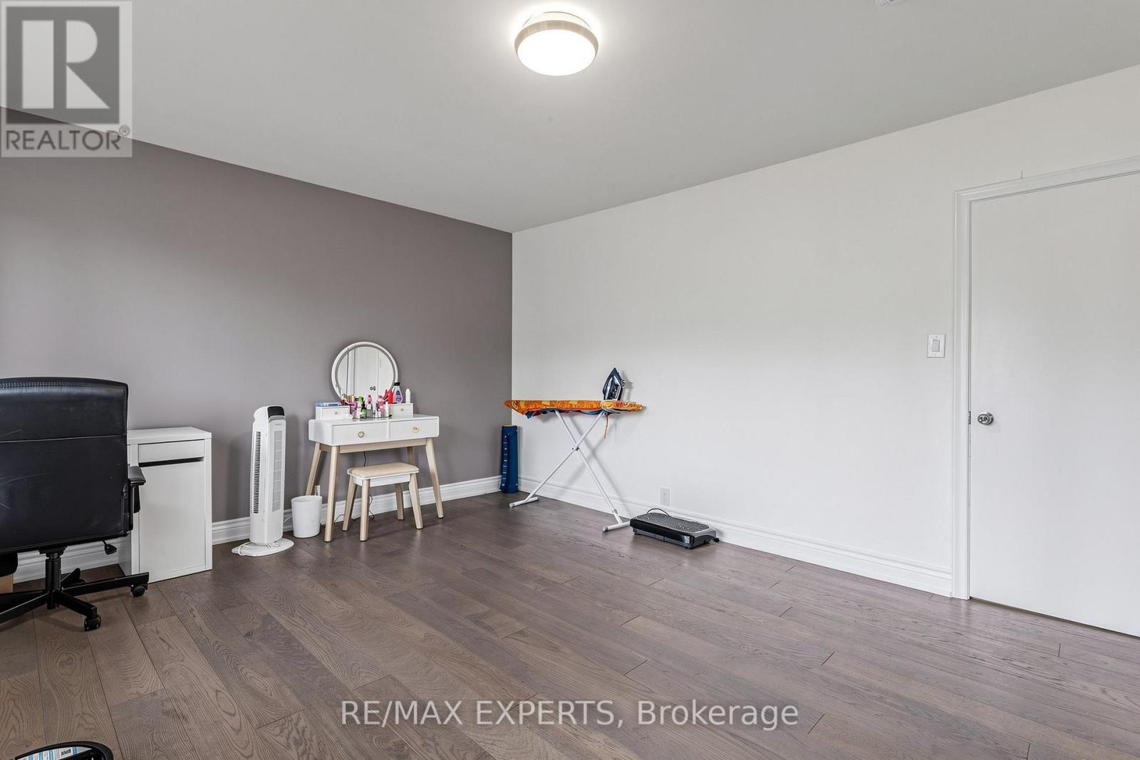 8 Longbridge Road, Vaughan, Ontario  L4J 1L5 - Photo 15 - N13691144