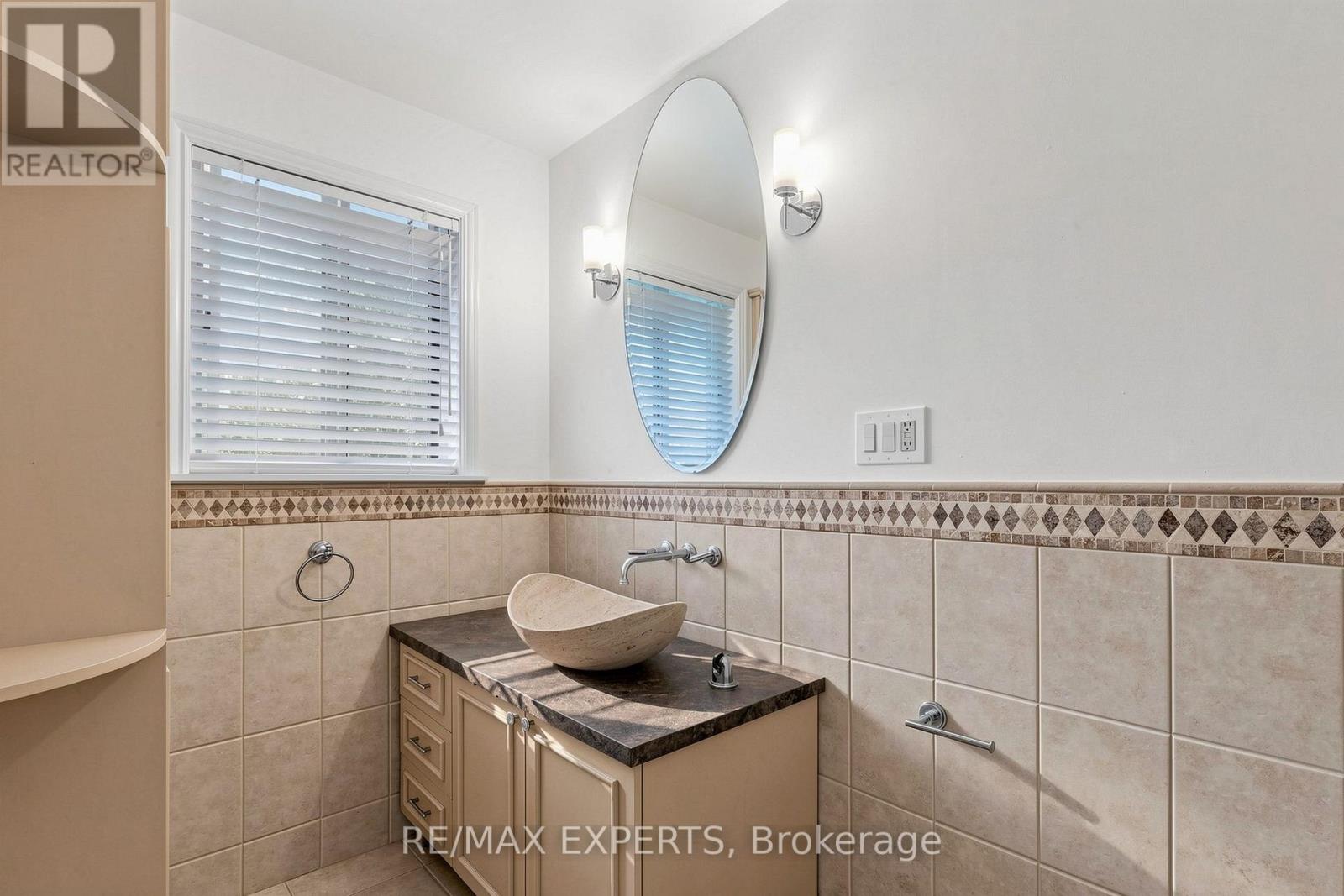 8 Longbridge Road, Vaughan, Ontario  L4J 1L5 - Photo 25 - N13691144