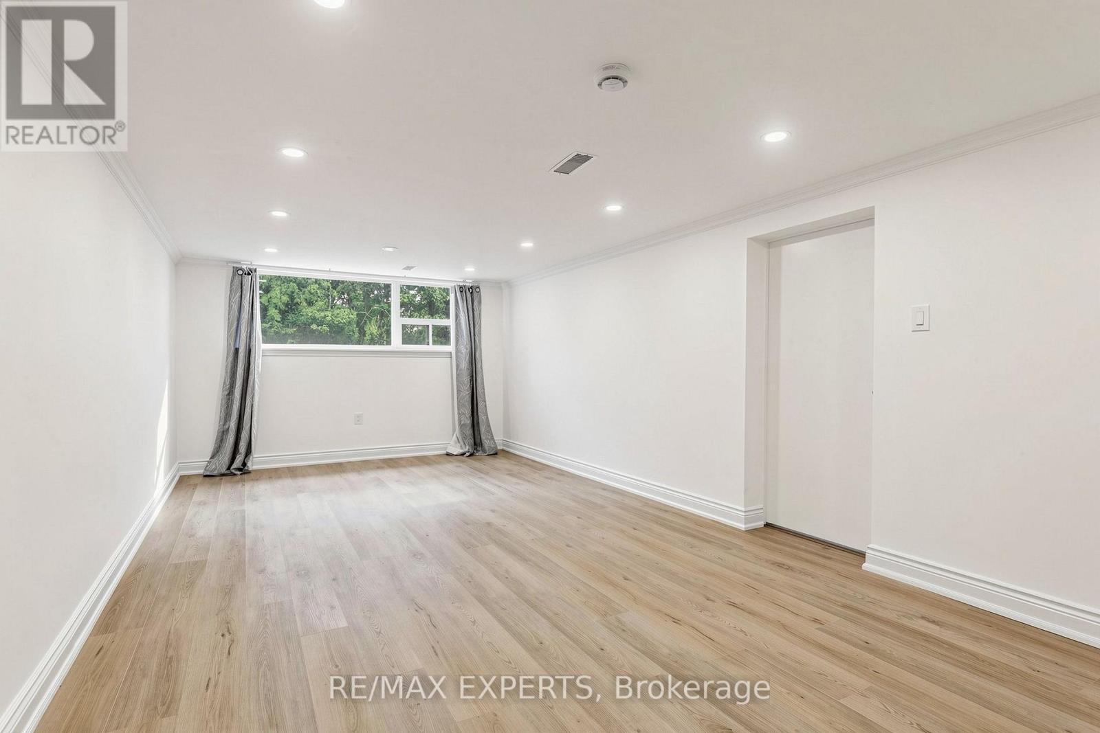 8 Longbridge Road, Vaughan, Ontario  L4J 1L5 - Photo 35 - N13691144
