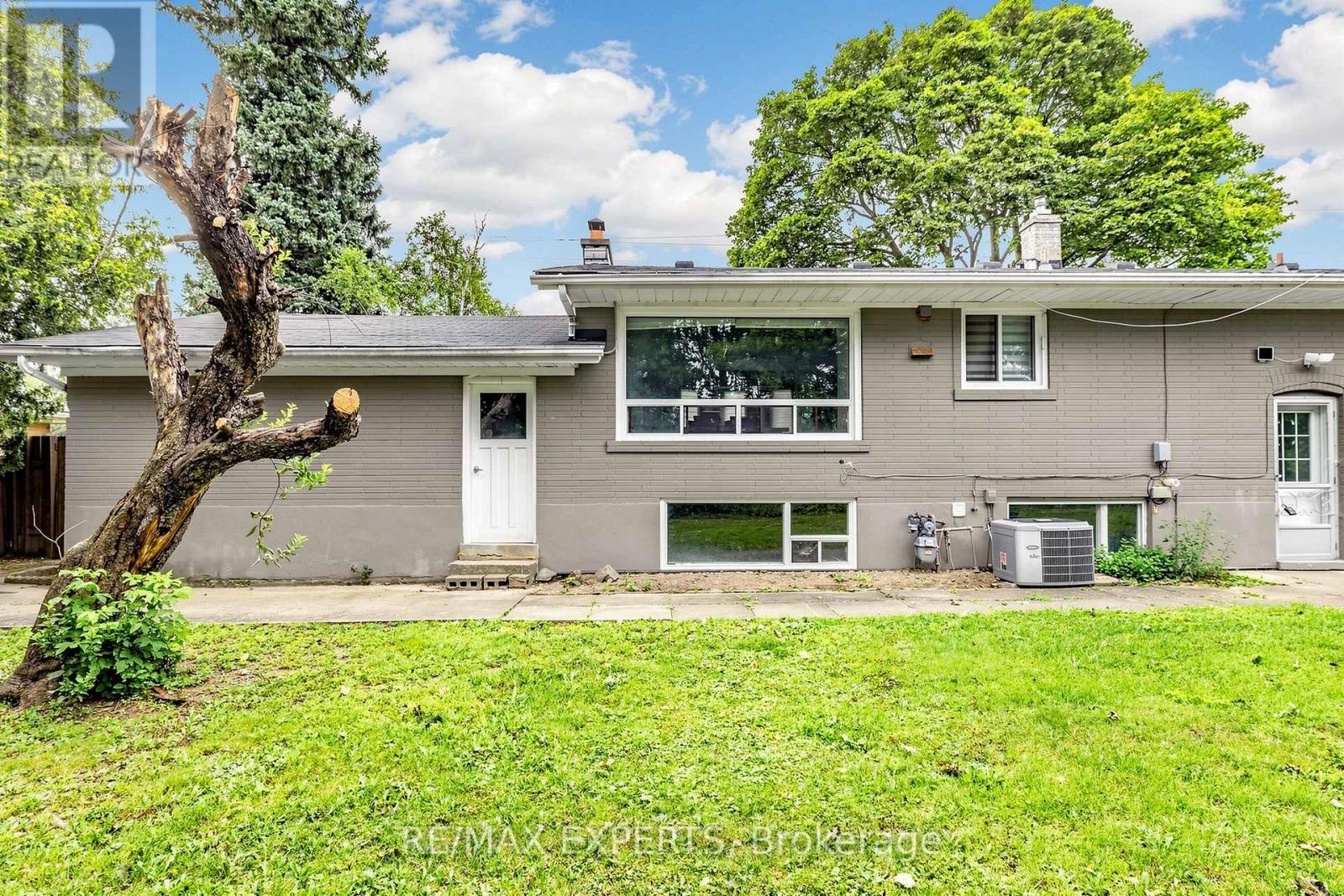 8 Longbridge Road, Vaughan, Ontario  L4J 1L5 - Photo 43 - N13691144