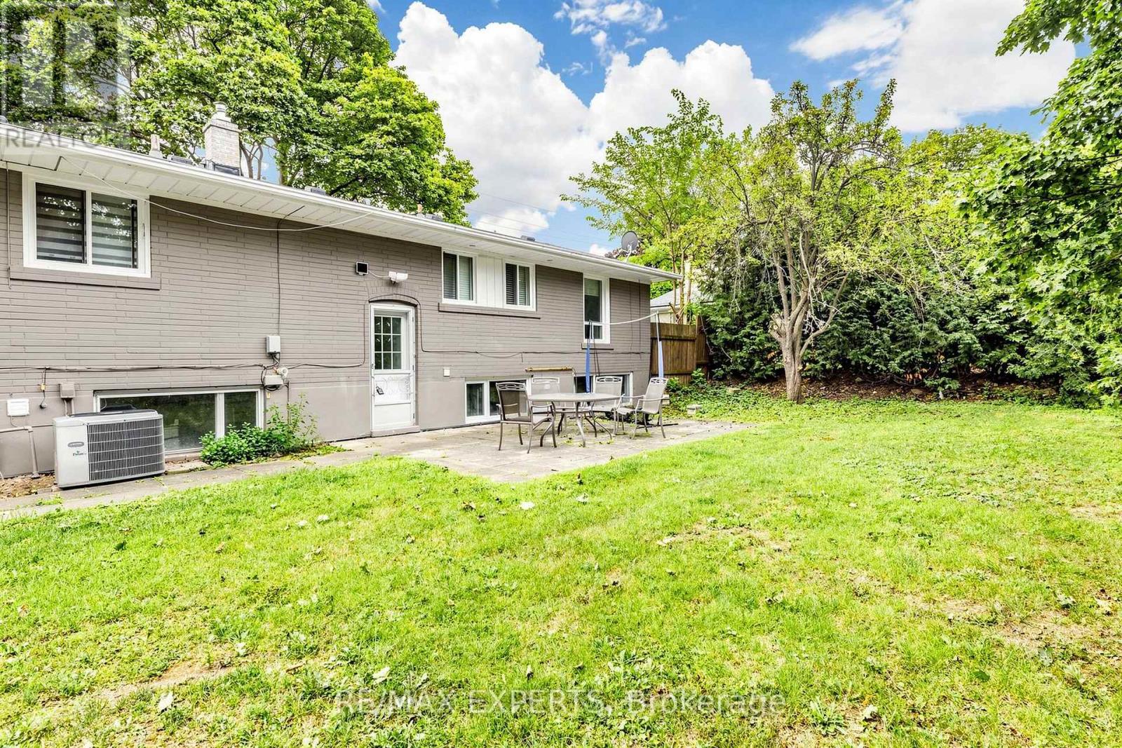 8 Longbridge Road, Vaughan, Ontario  L4J 1L5 - Photo 44 - N13691144