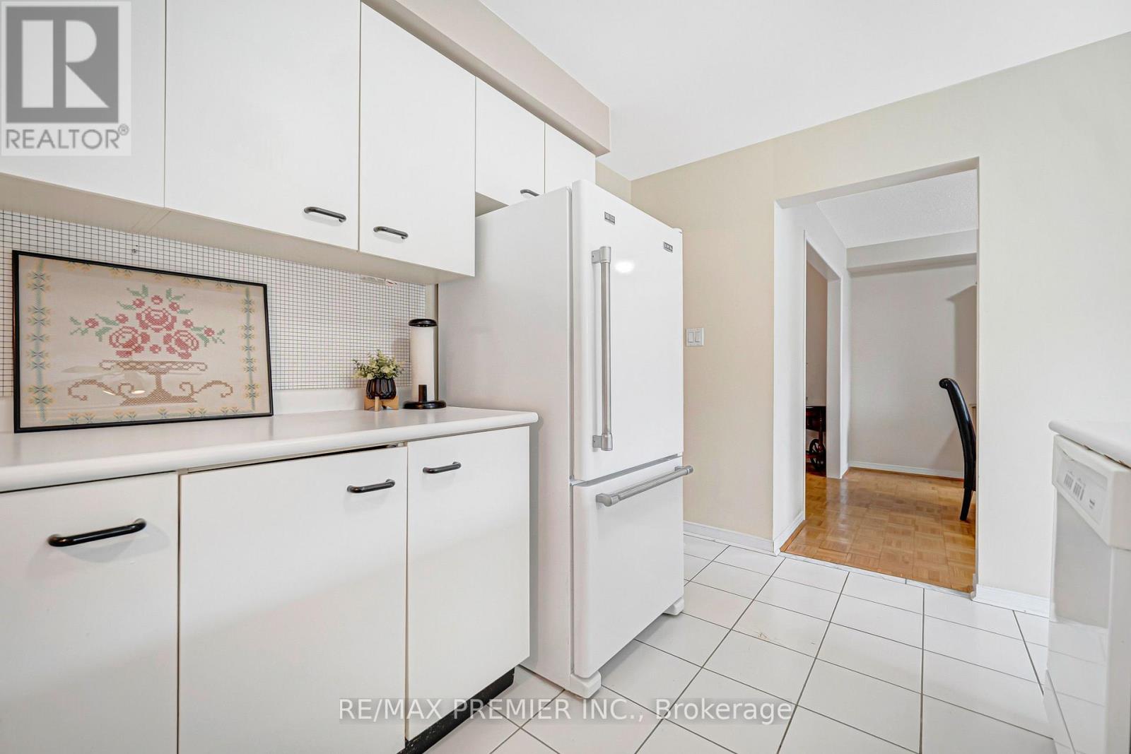 90 Pentland Crescent, Vaughan, Ontario  L6A 1T5 - Photo 19 - N13691358