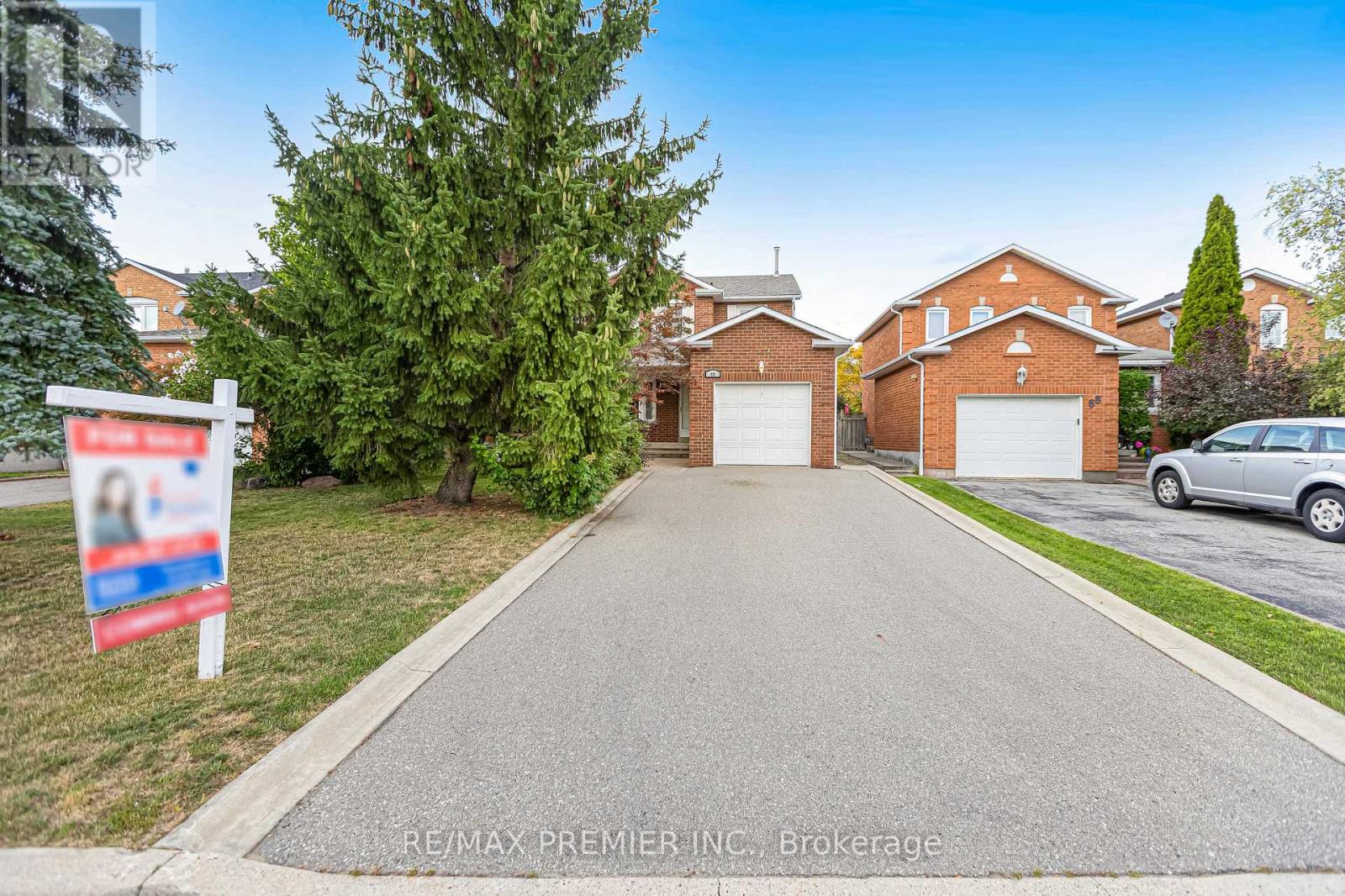 90 Pentland Crescent, Vaughan, Ontario  L6A 1T5 - Photo 2 - N13691358