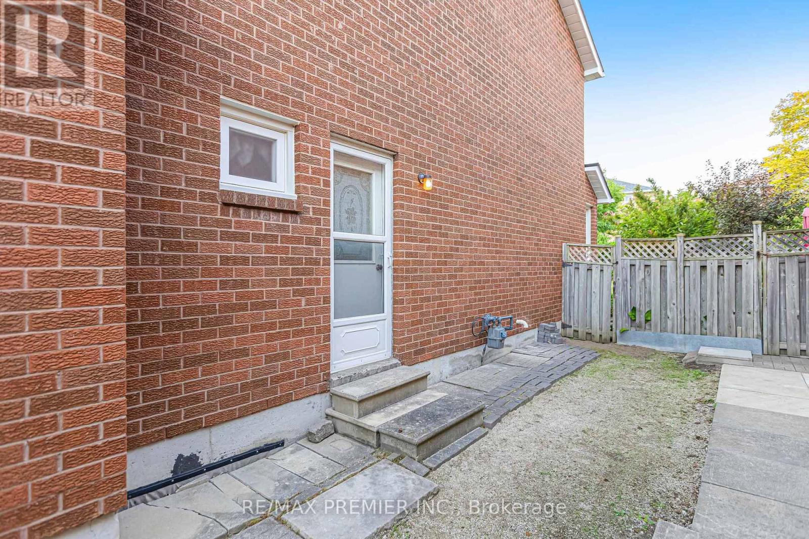90 Pentland Crescent, Vaughan, Ontario  L6A 1T5 - Photo 43 - N13691358