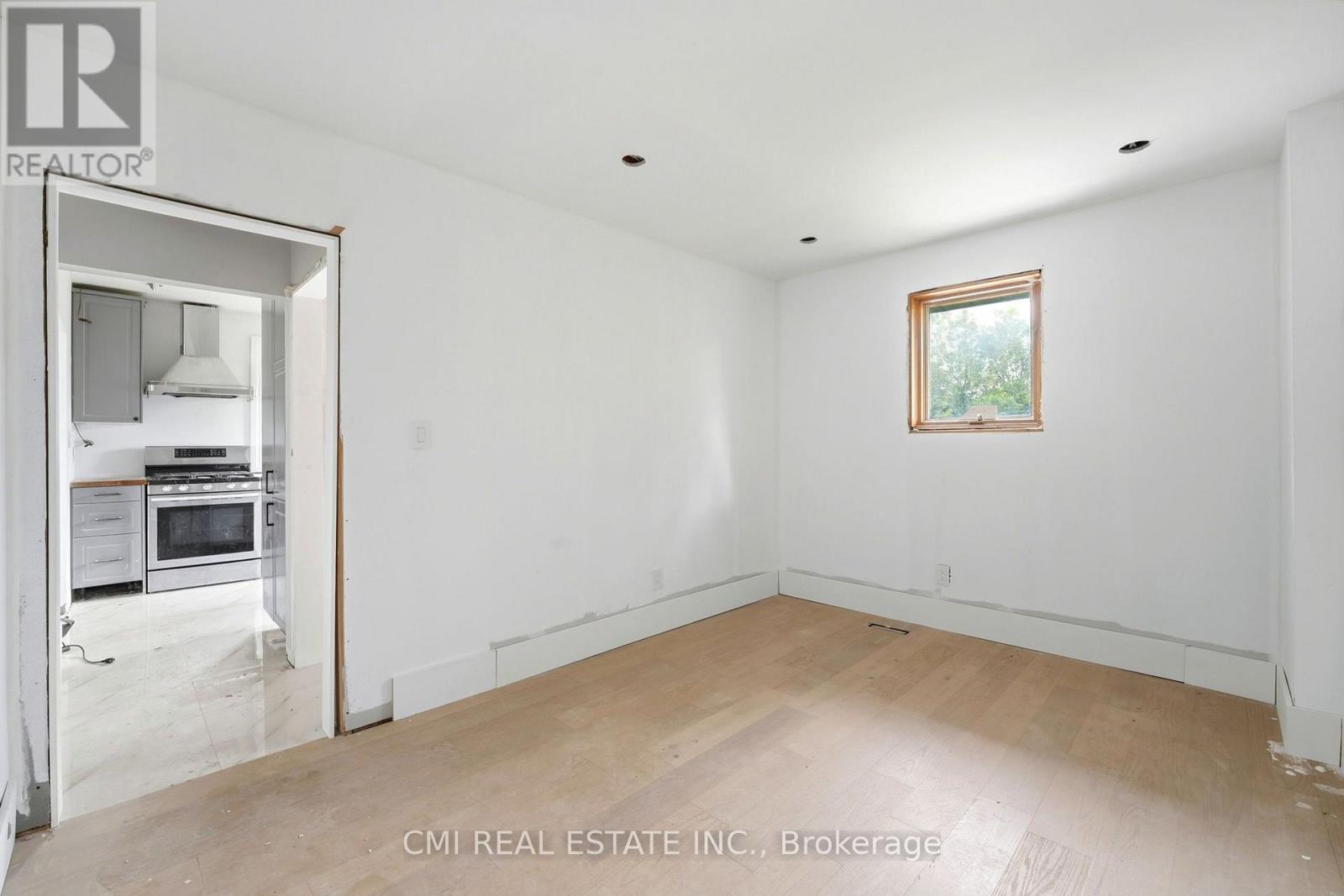194 Simcoe Road, Bradford West Gwillimbury, Ontario  L3Z 1Y9 - Photo 23 - N13691434
