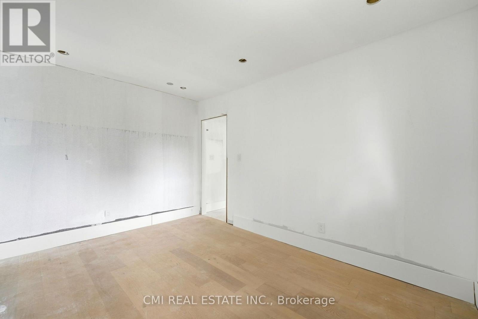 194 Simcoe Road, Bradford West Gwillimbury, Ontario  L3Z 1Y9 - Photo 26 - N13691434
