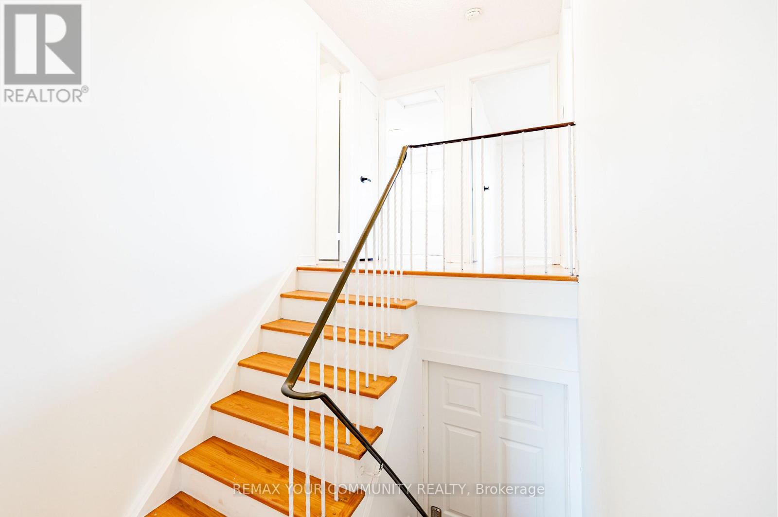 Upper - 20 Terra Road, Vaughan, Ontario  L4L 3J5 - Photo 14 - N13691438