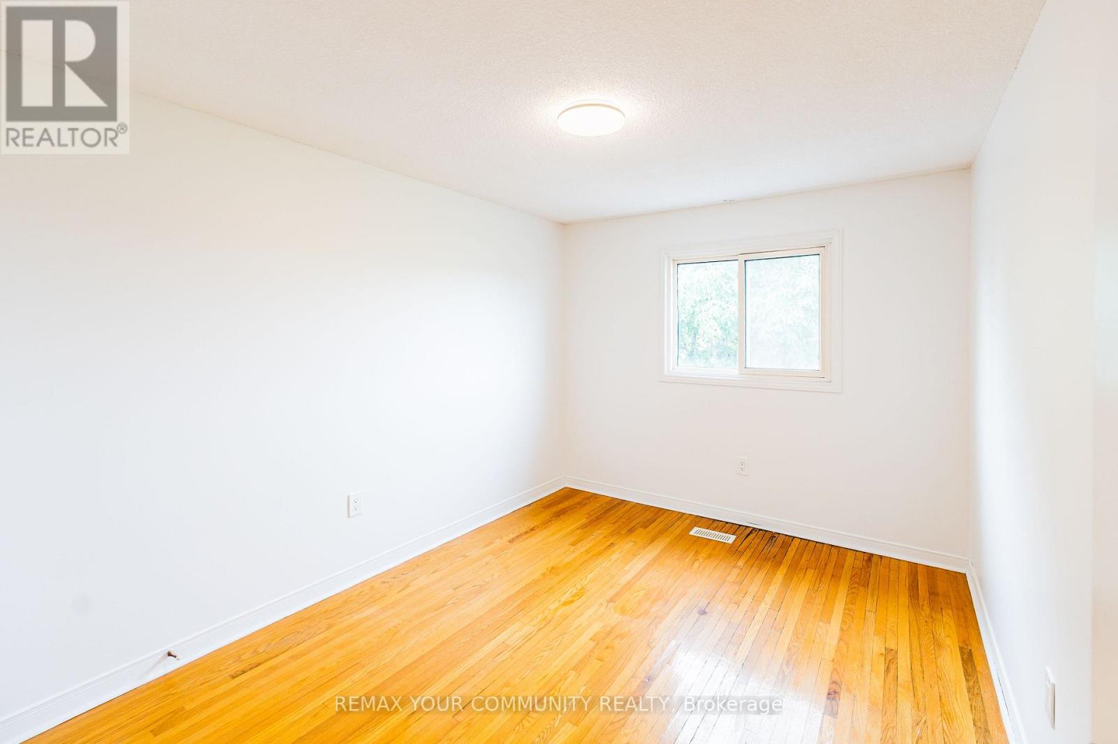Upper - 20 Terra Road, Vaughan, Ontario  L4L 3J5 - Photo 15 - N13691438