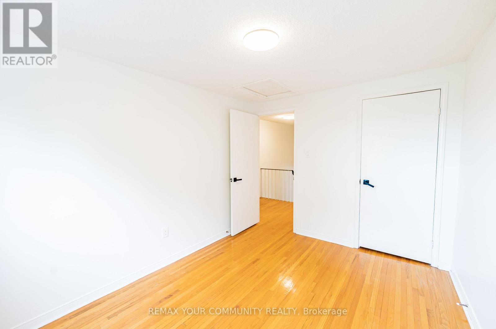 Upper - 20 Terra Road, Vaughan, Ontario  L4L 3J5 - Photo 16 - N13691438