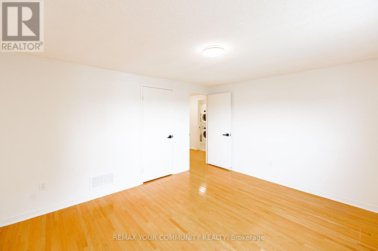 Upper - 20 Terra Road, Vaughan, Ontario  L4L 3J5 - Photo 20 - N13691438