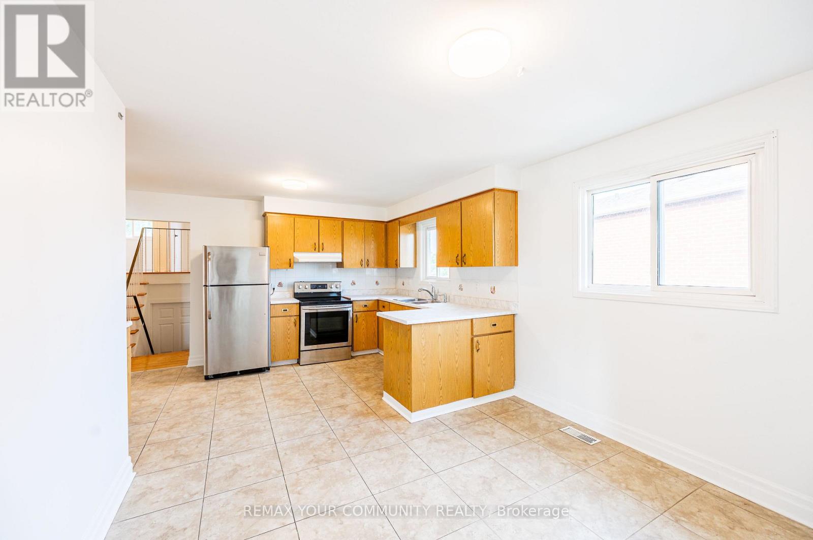 Upper - 20 Terra Road, Vaughan, Ontario  L4L 3J5 - Photo 3 - N13691438