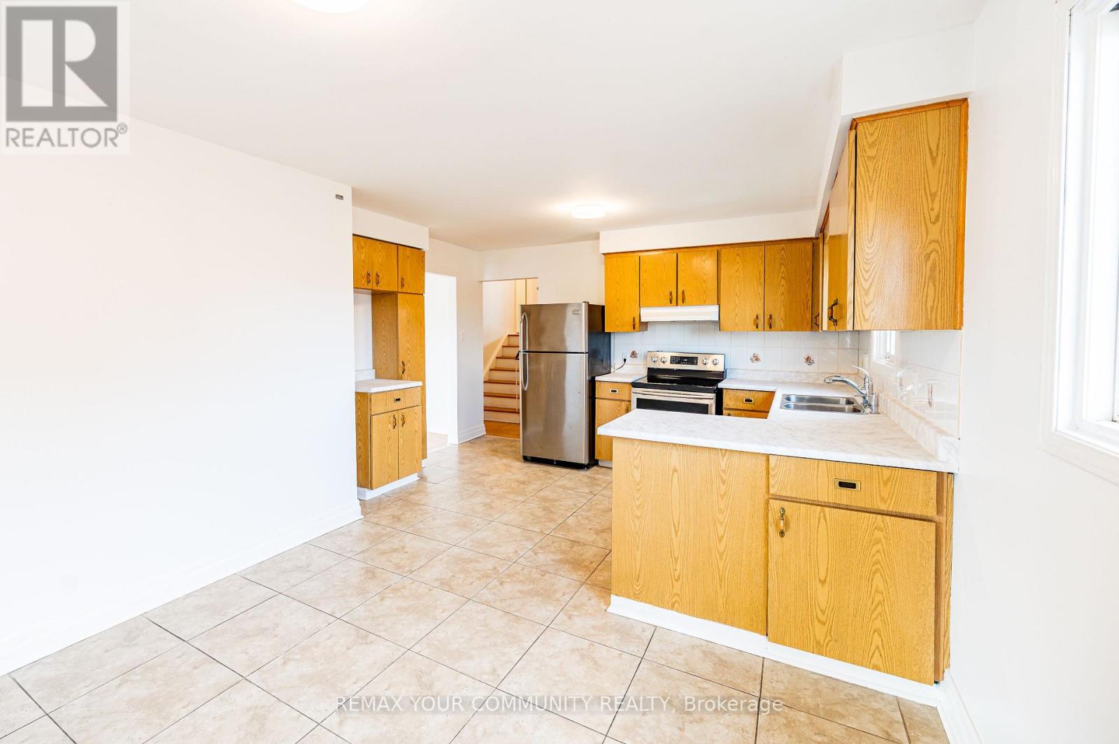 Upper - 20 Terra Road, Vaughan, Ontario  L4L 3J5 - Photo 6 - N13691438