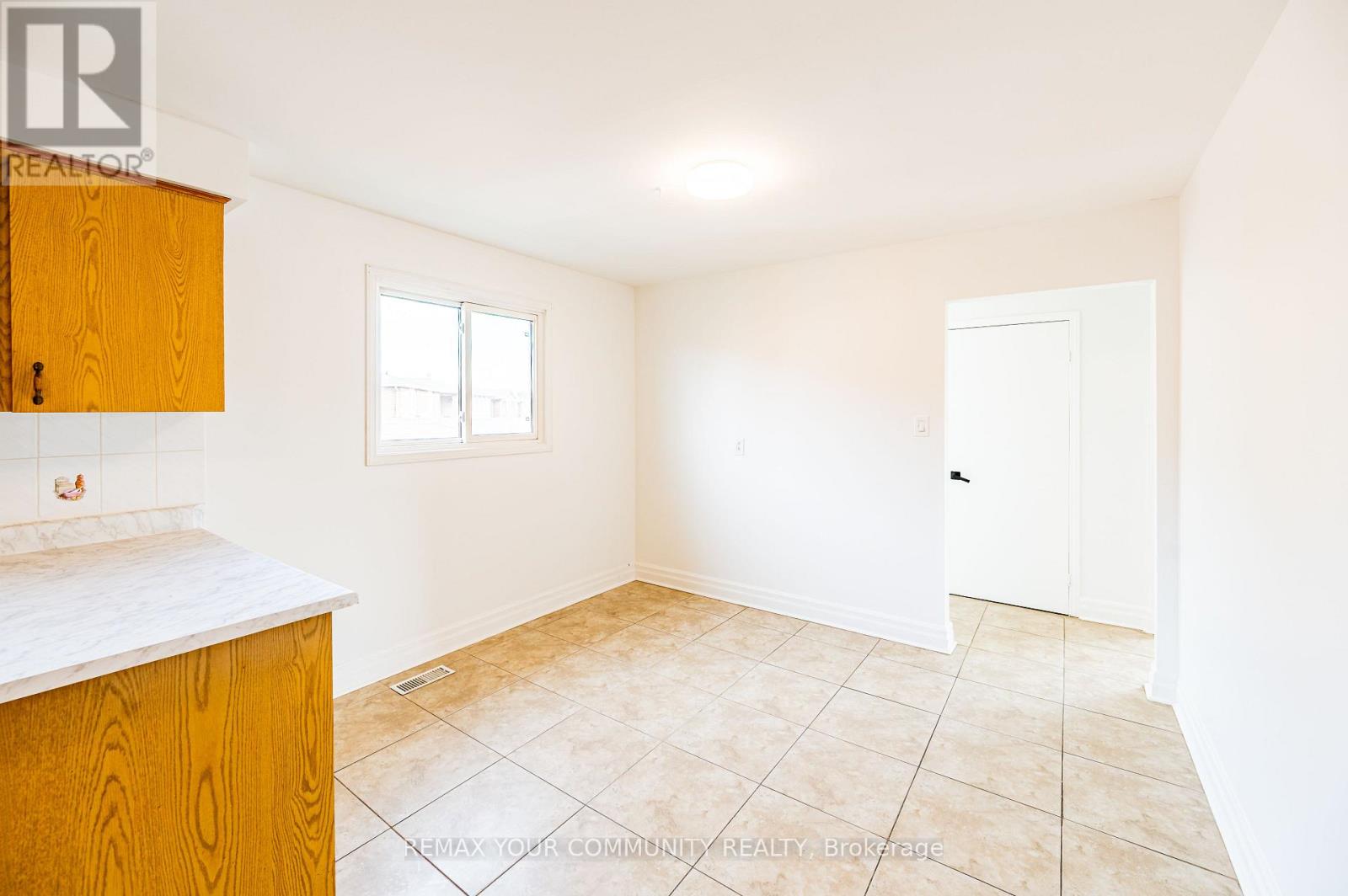 Upper - 20 Terra Road, Vaughan, Ontario  L4L 3J5 - Photo 8 - N13691438