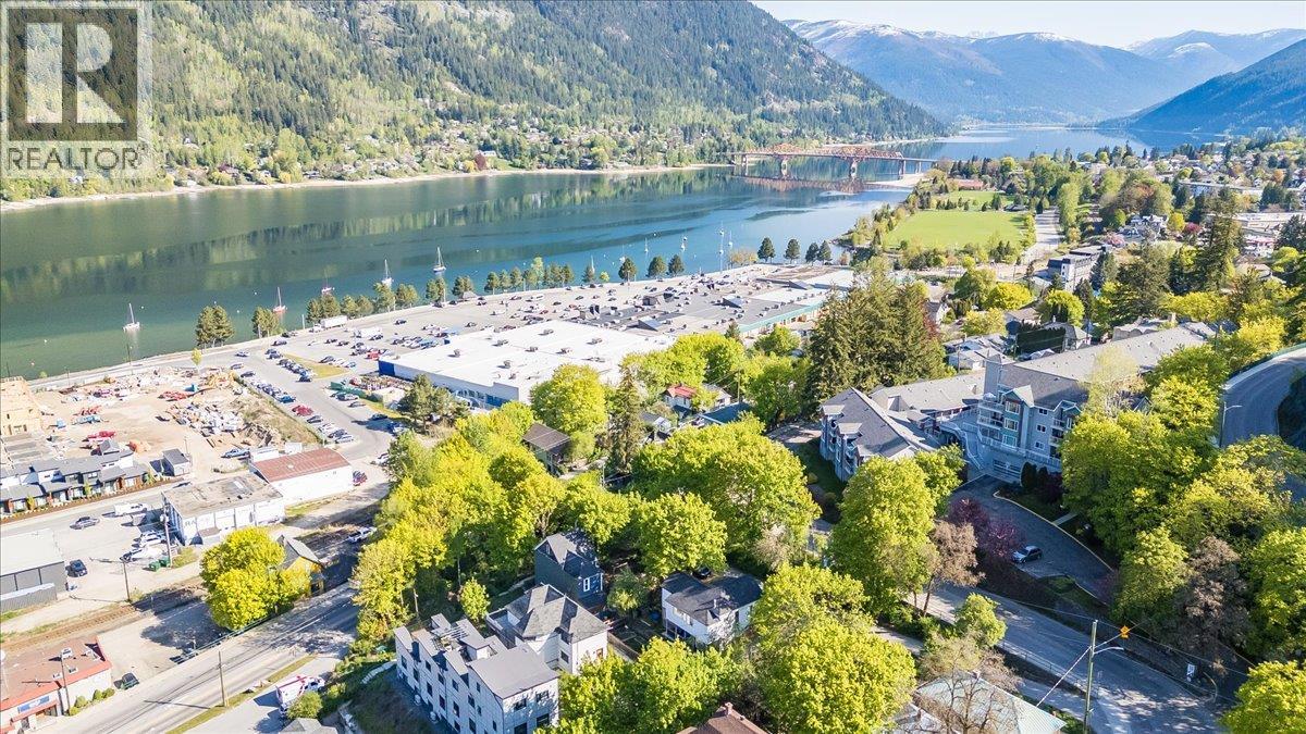 922 Front Street, Nelson, British Columbia  V1L 4C2 - Photo 8 - 10373046