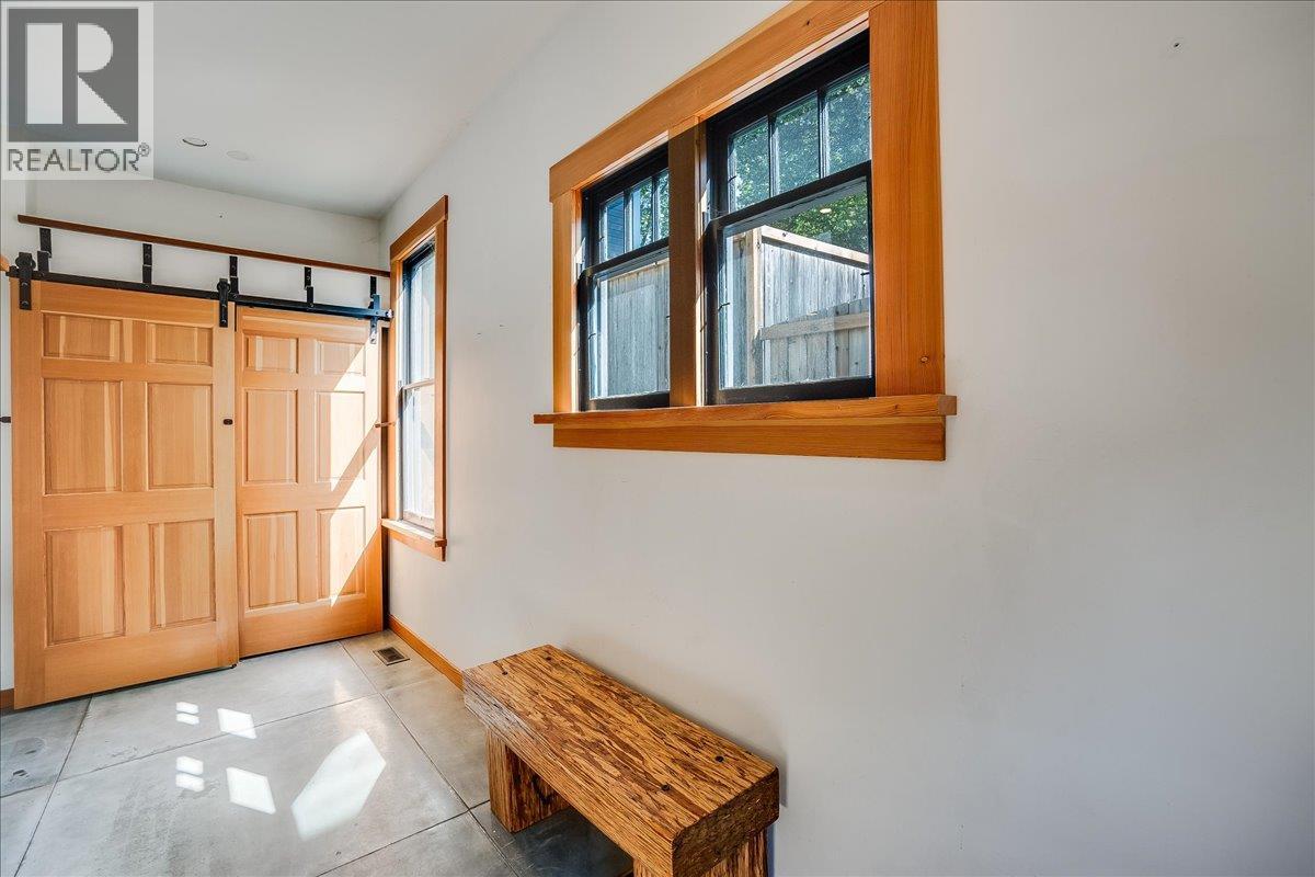 922 Front Street, Nelson, British Columbia  V1L 4C2 - Photo 15 - 10373046