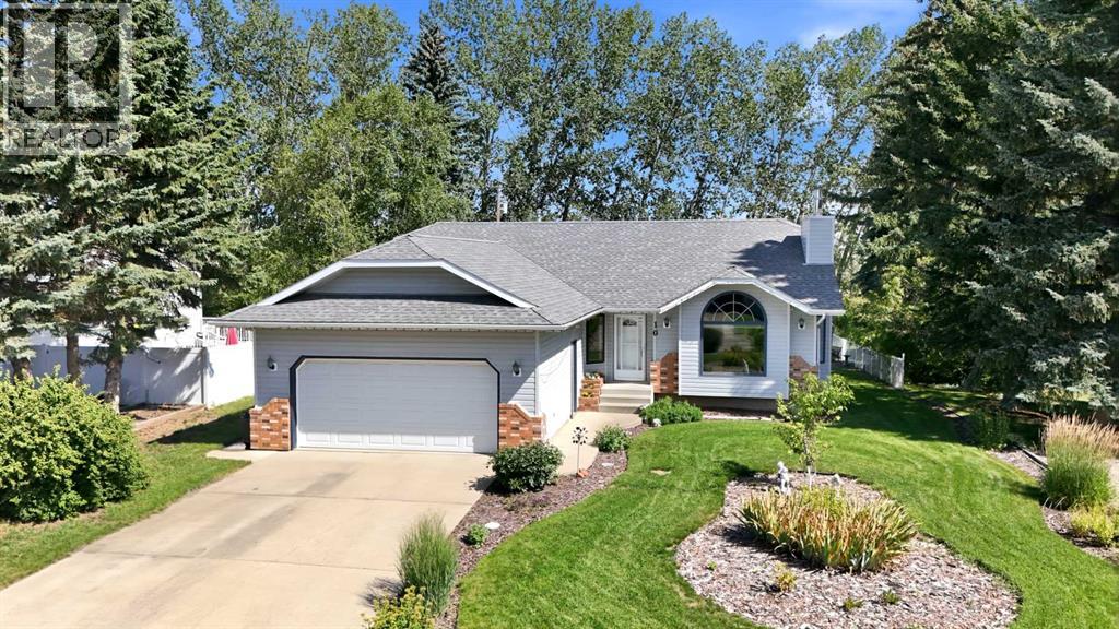 10 Petticoat Lane, Lacombe, Alberta