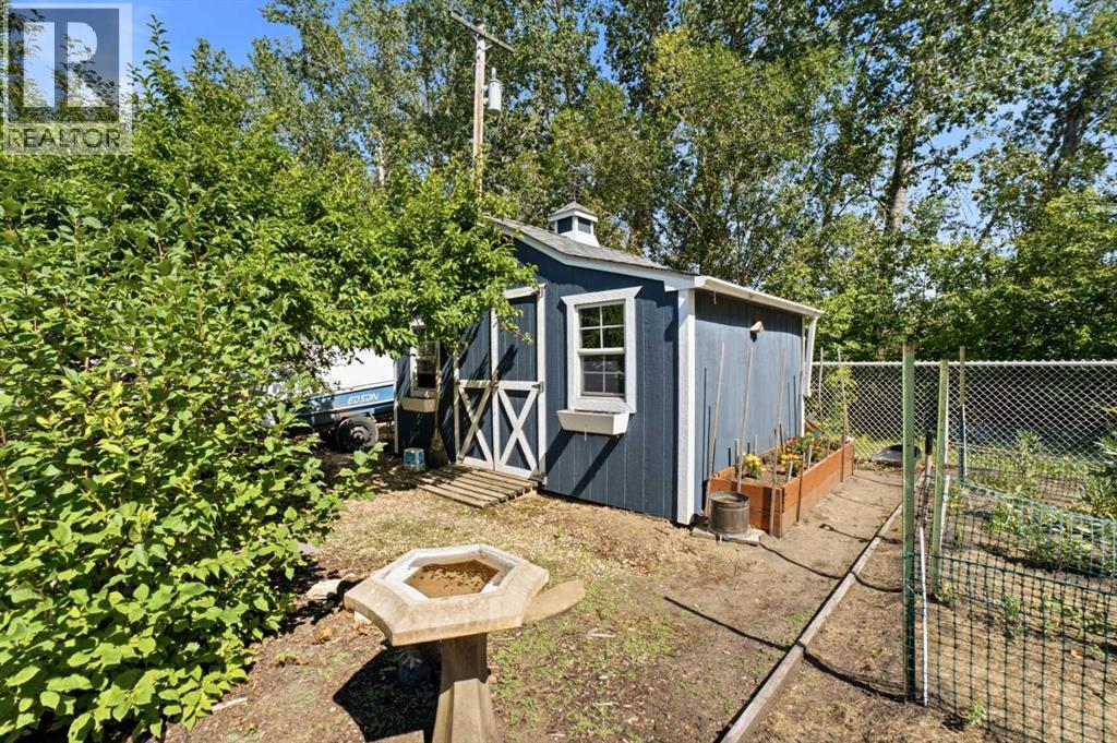 10 Petticoat Lane, Lacombe, Alberta  T4L 1T6 - Photo 28 - A2338289