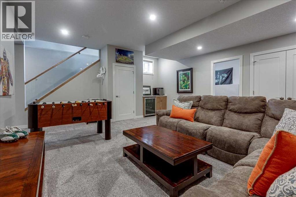 29 Longmire Close, Red Deer, Alberta  T4R 0S7 - Photo 39 - A2330356