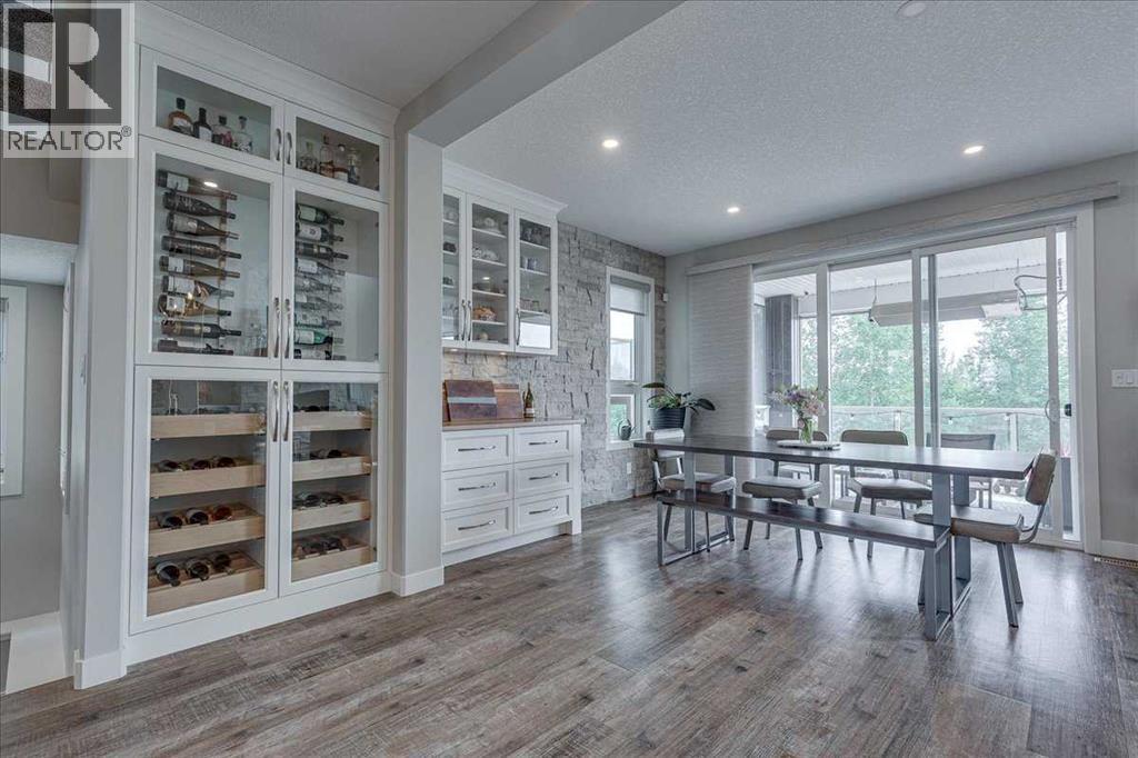 29 Longmire Close, Red Deer, Alberta  T4R 0S7 - Photo 6 - A2330356
