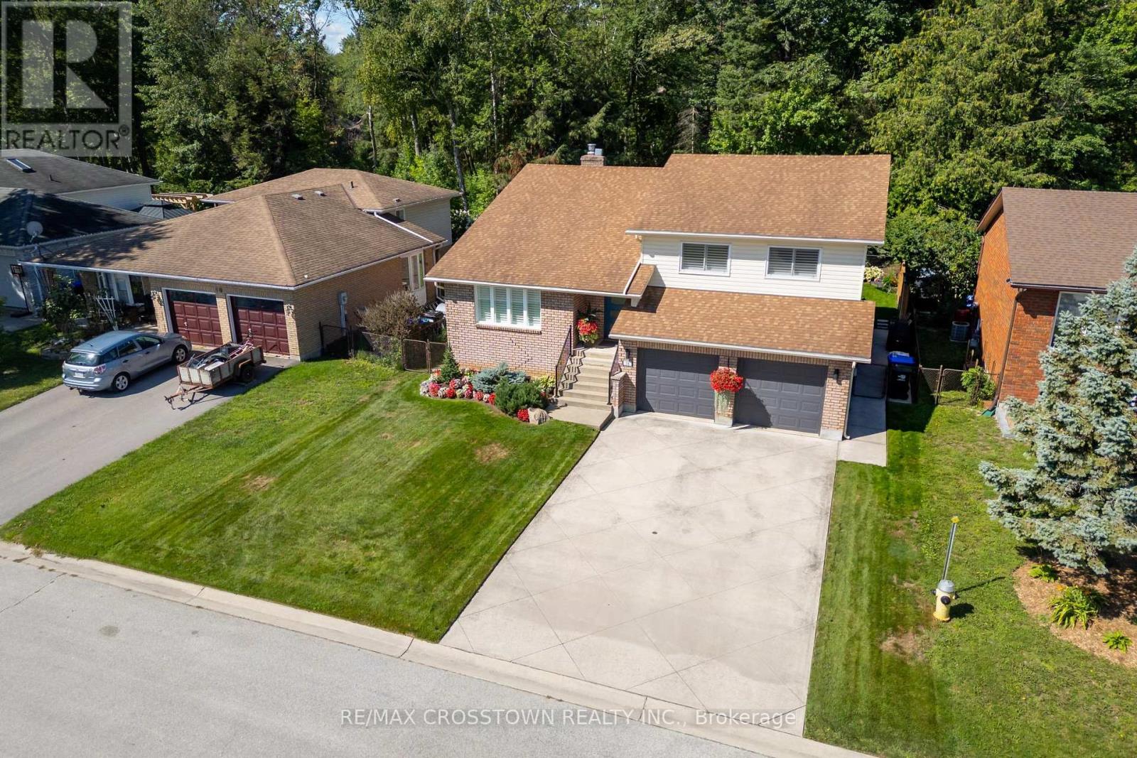 38 Innisbrook Drive, Wasaga Beach, Ontario  L9Z 1G2 - Photo 47 - S13691098