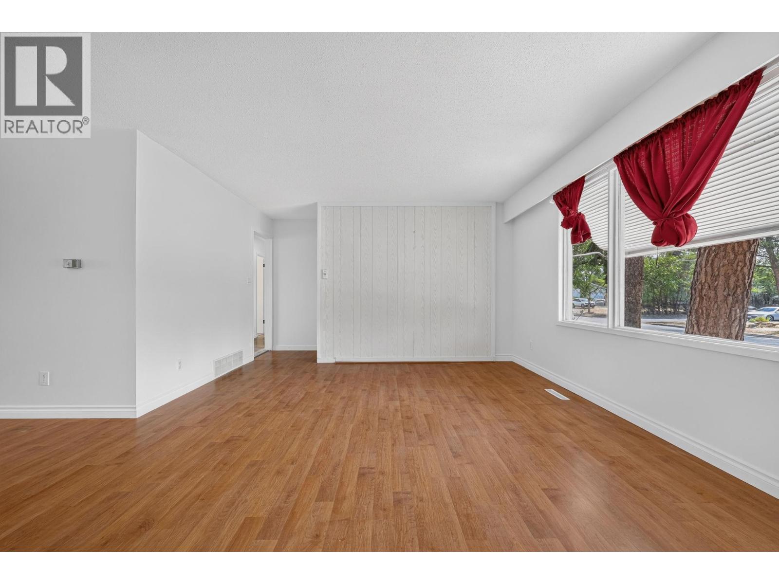 1420 Graham Road, Kelowna, British Columbia  V1X 1K2 - Photo 13 - 10379541