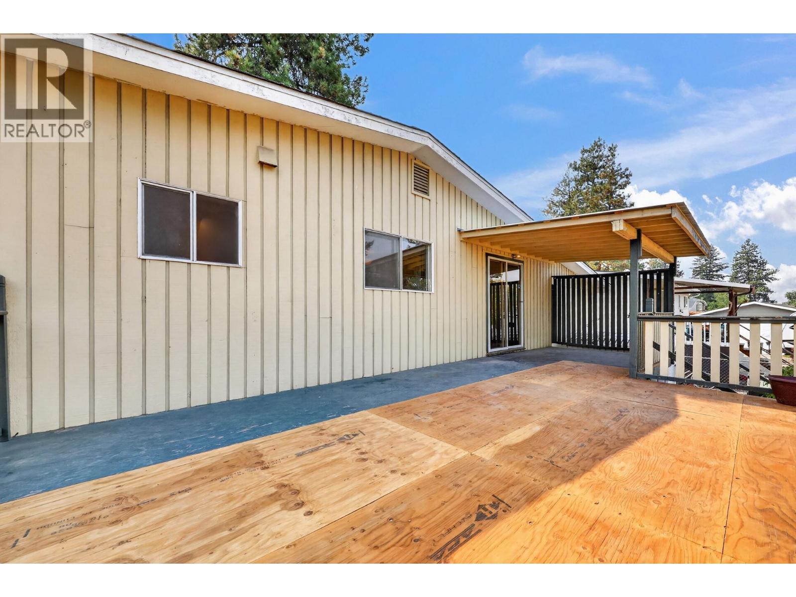 1420 Graham Road, Kelowna, British Columbia  V1X 1K2 - Photo 38 - 10379541