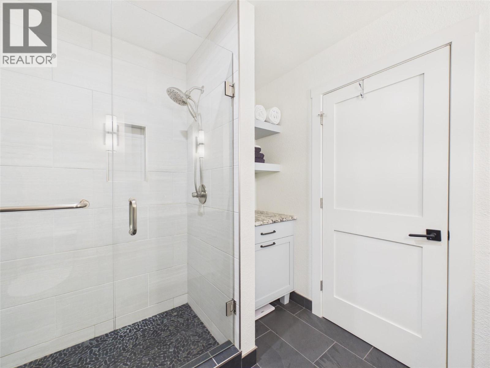 2807 Galena Bay, Kimberley, British Columbia V1A 3E4 - Photo 28 - 10397520