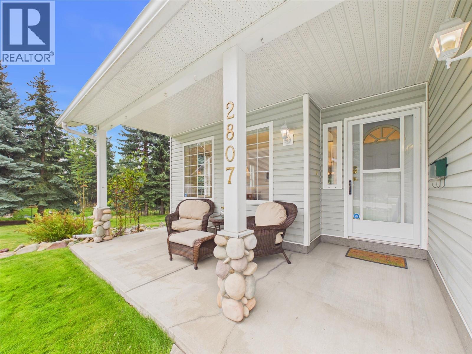 2807 Galena Bay, Kimberley, British Columbia V1A 3E4 - Photo 3 - 10397520