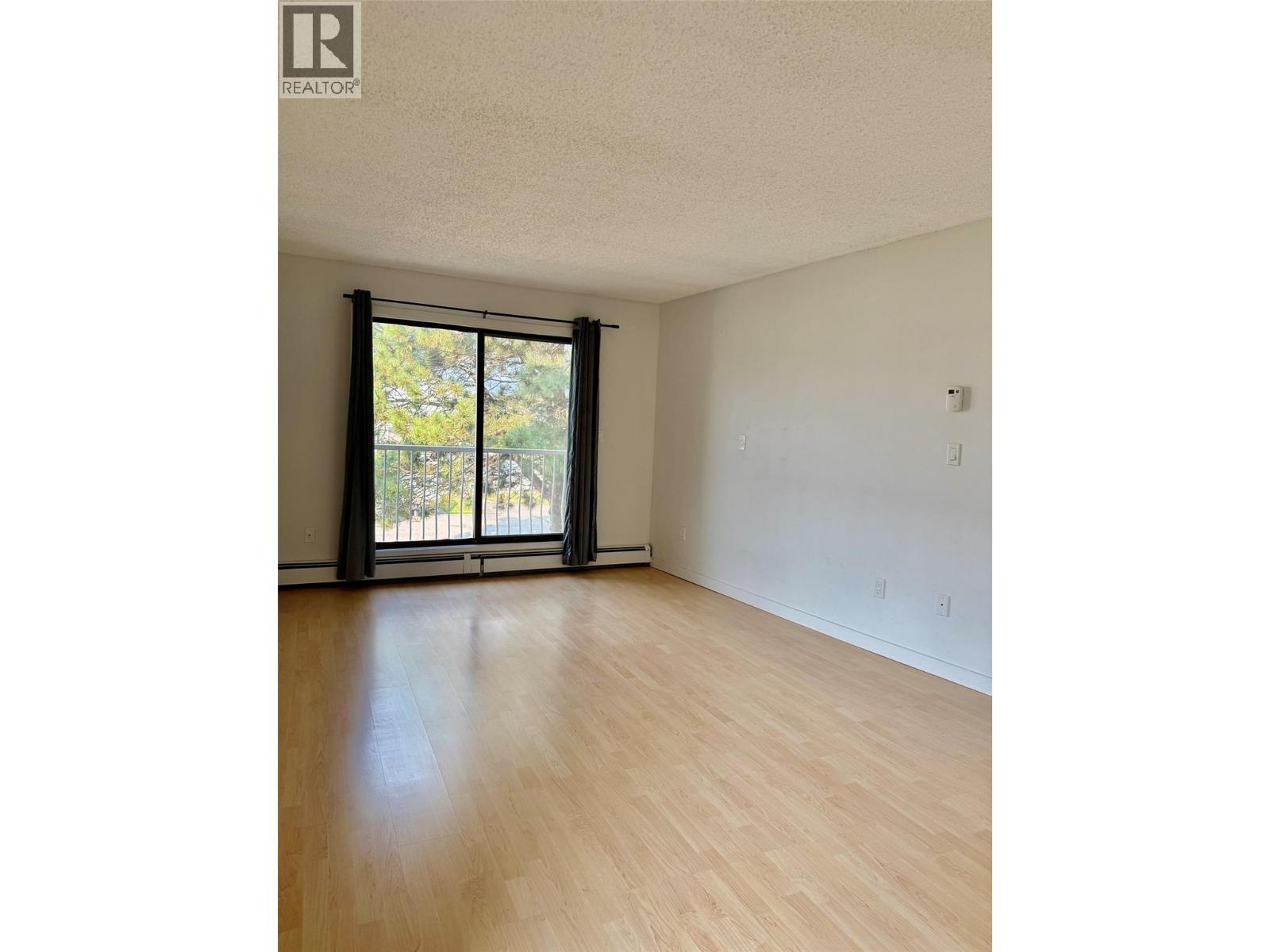 1108 23rd N Avenue Unit# 210, Cranbrook, British Columbia V1C 5T6 - Photo 6 - 10398095