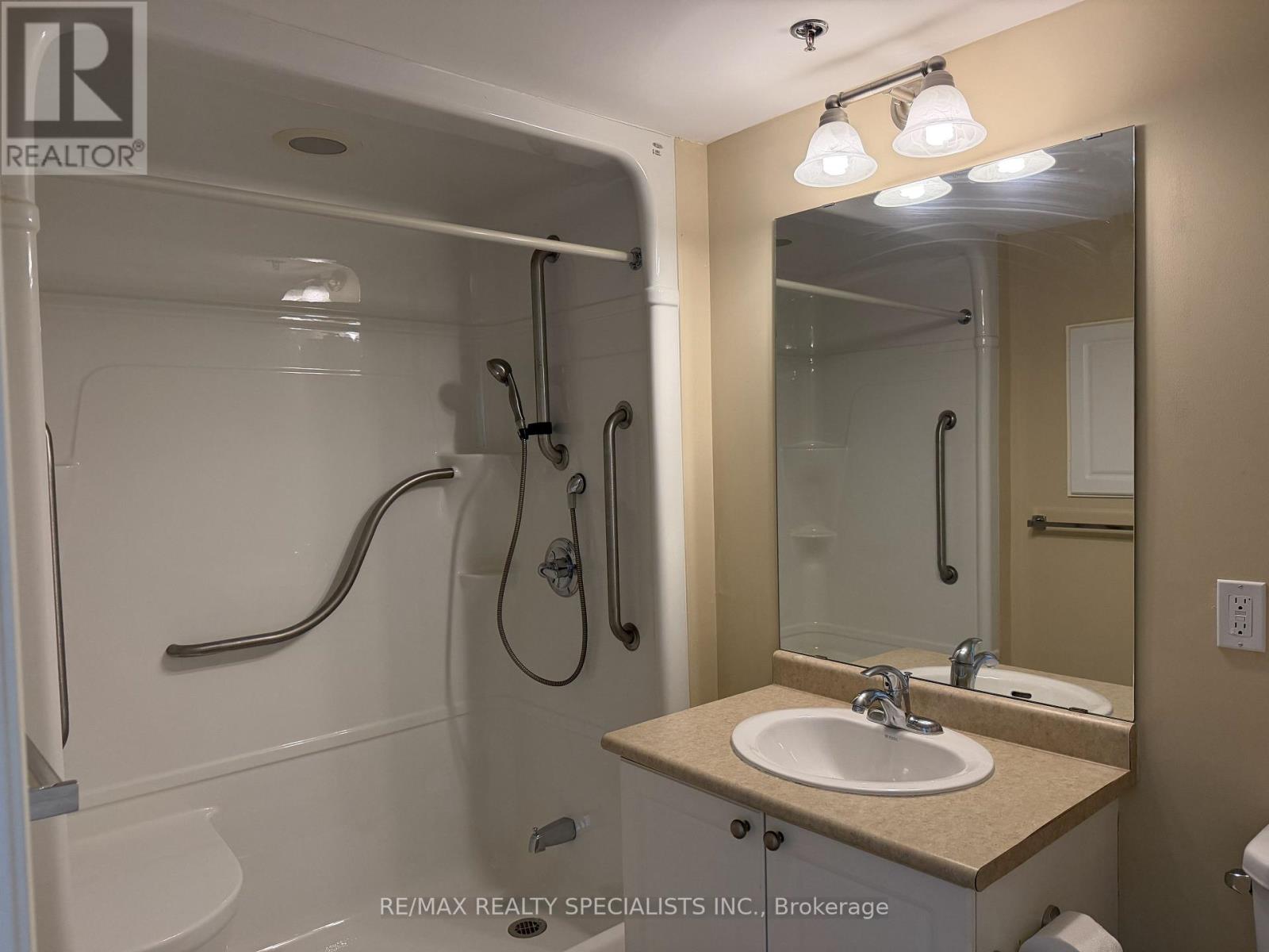1007 - 810 Scollard Court, Mississauga, Ontario  L5V 0A4 - Photo 20 - W13691106