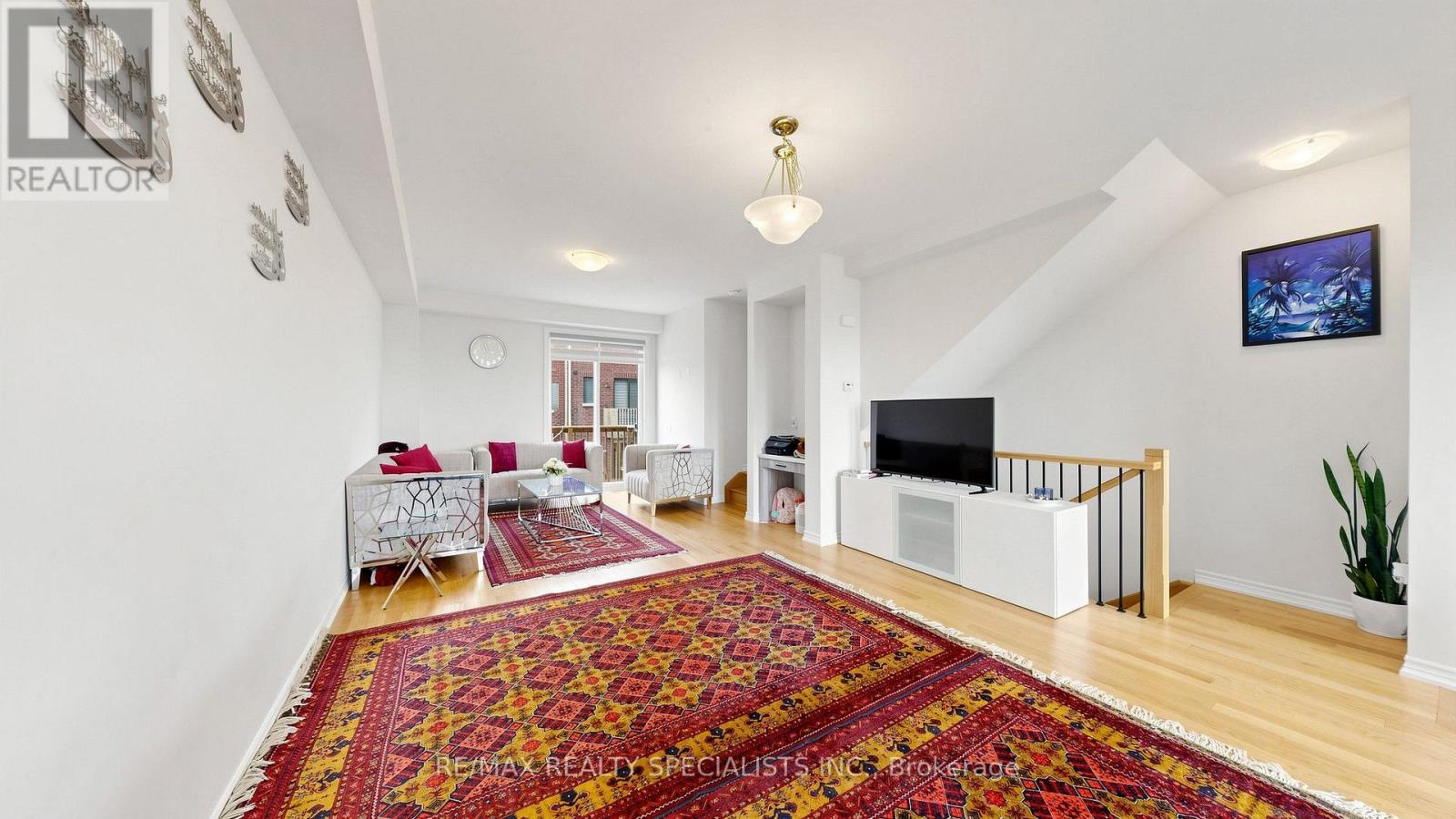 14 Bretlon Street, Brampton, Ontario  L6P 4N8 - Photo 10 - W13691130