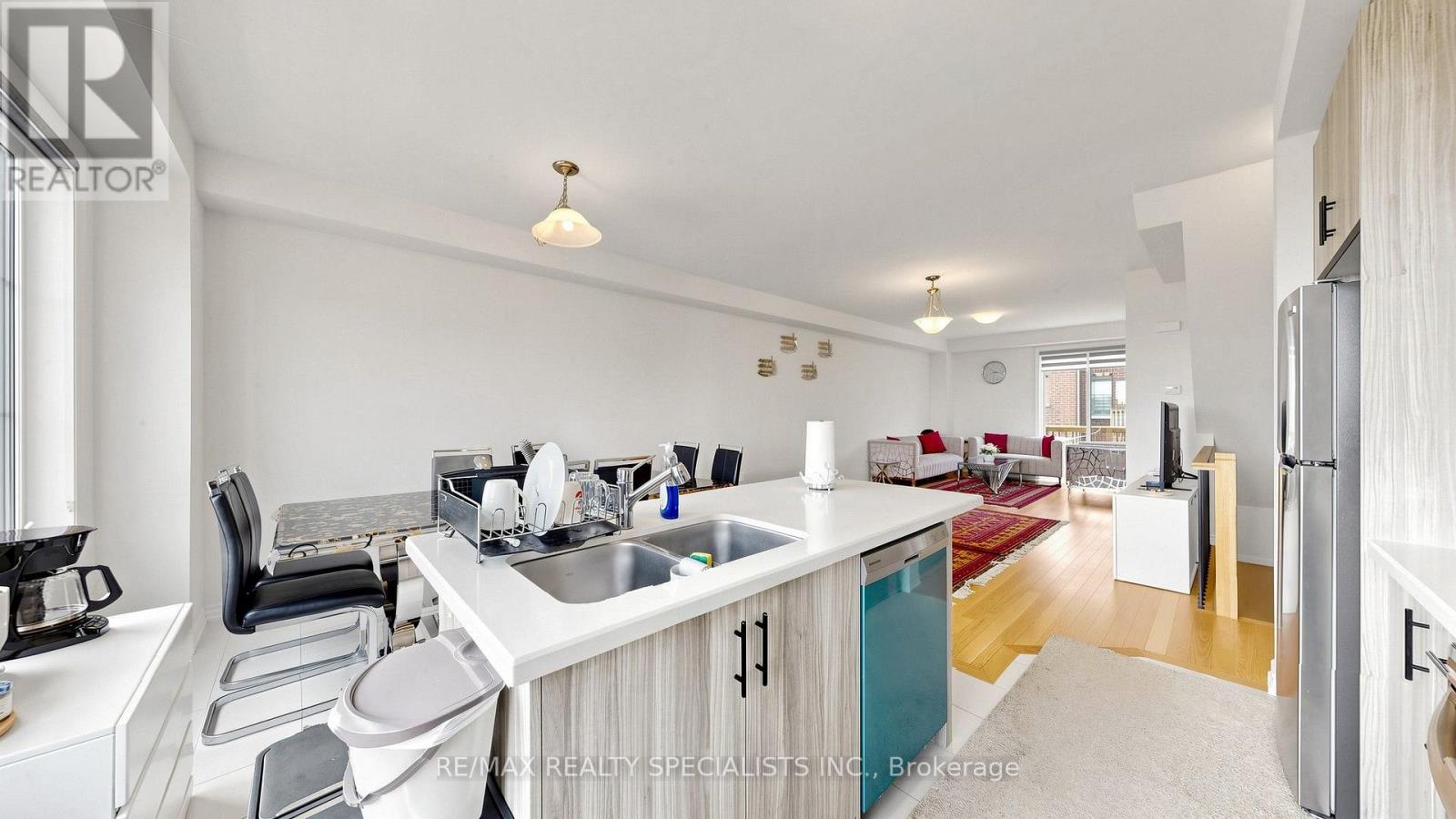 14 Bretlon Street, Brampton, Ontario  L6P 4N8 - Photo 16 - W13691130