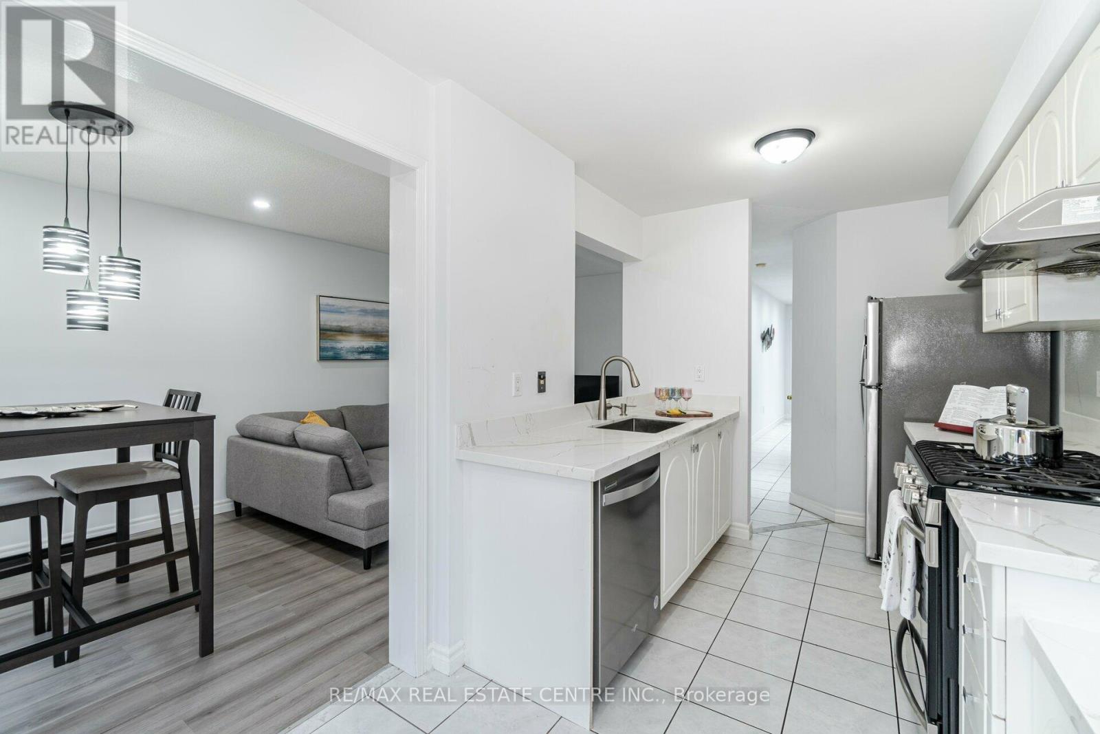45 - 1591 South Parade Court, Mississauga, Ontario  L5M 6G1 - Photo 12 - W13691146