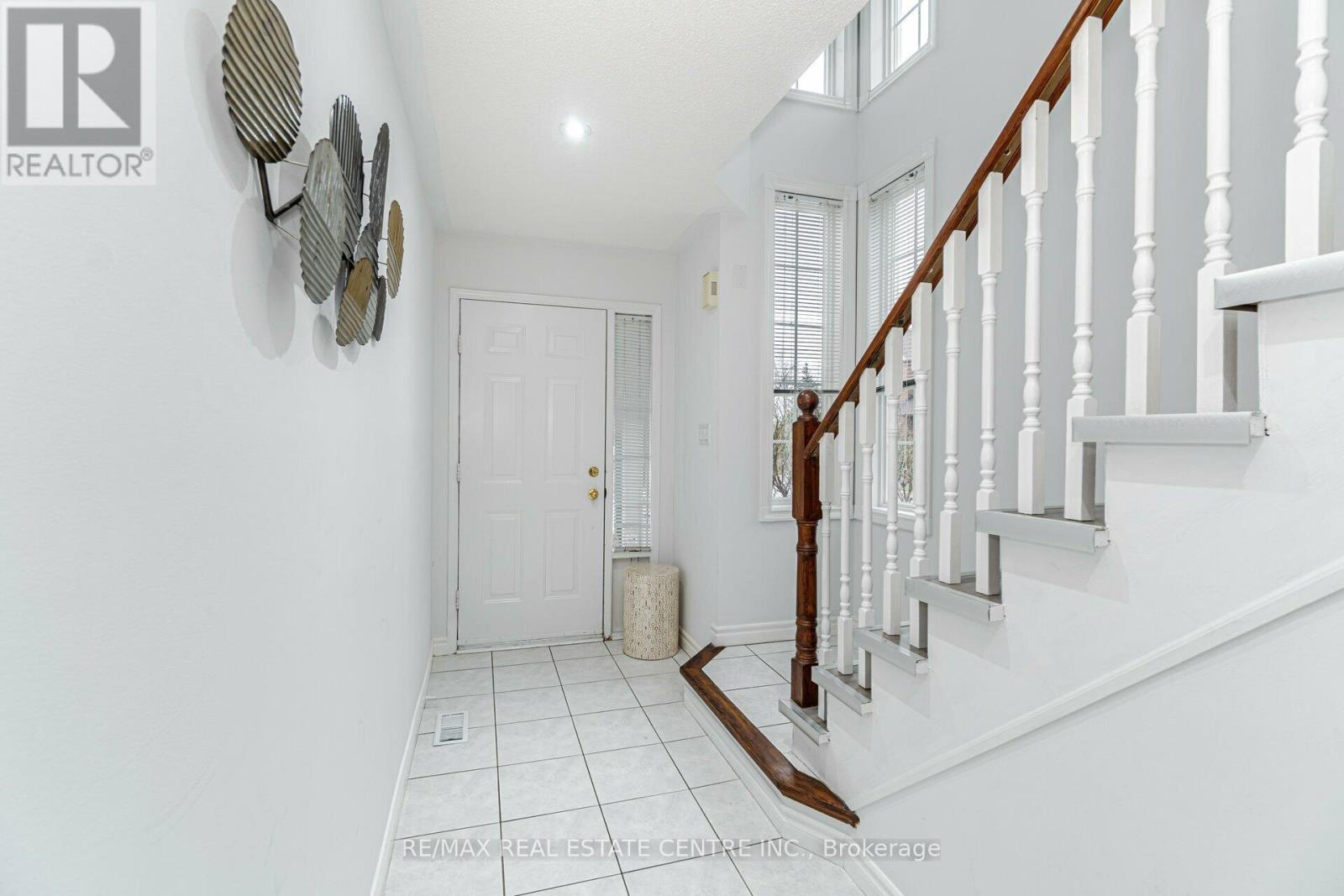 45 - 1591 South Parade Court, Mississauga, Ontario  L5M 6G1 - Photo 6 - W13691146