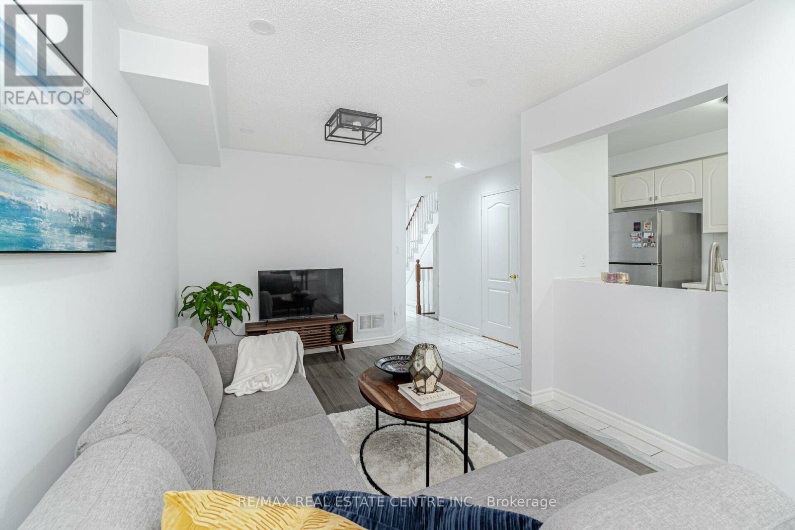 45 - 1591 South Parade Court, Mississauga, Ontario  L5M 6G1 - Photo 7 - W13691146
