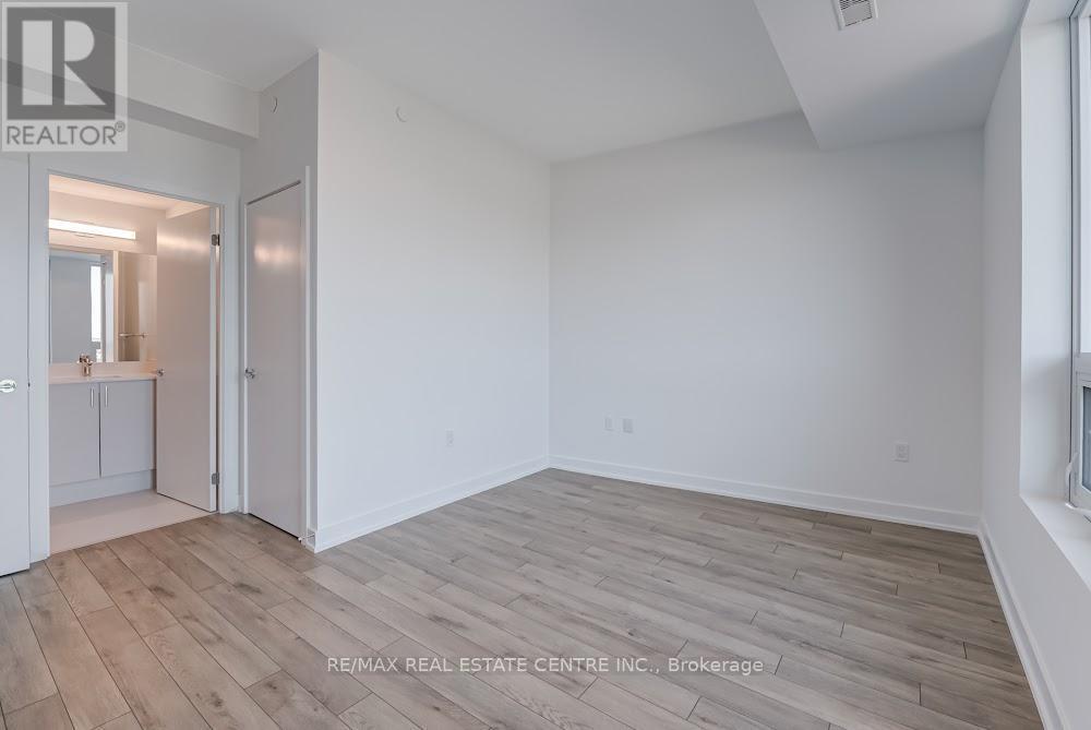 238 - 1005 Dundas Street E, Oakville, Ontario  L6H 8C7 - Photo 11 - W13691154
