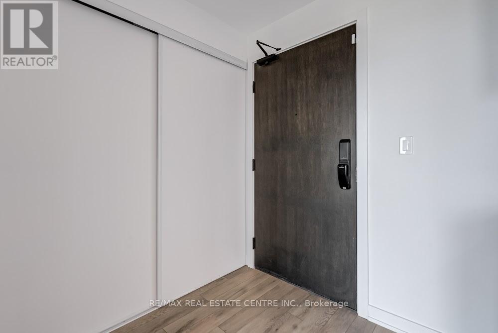238 - 1005 Dundas Street E, Oakville, Ontario  L6H 8C7 - Photo 4 - W13691154