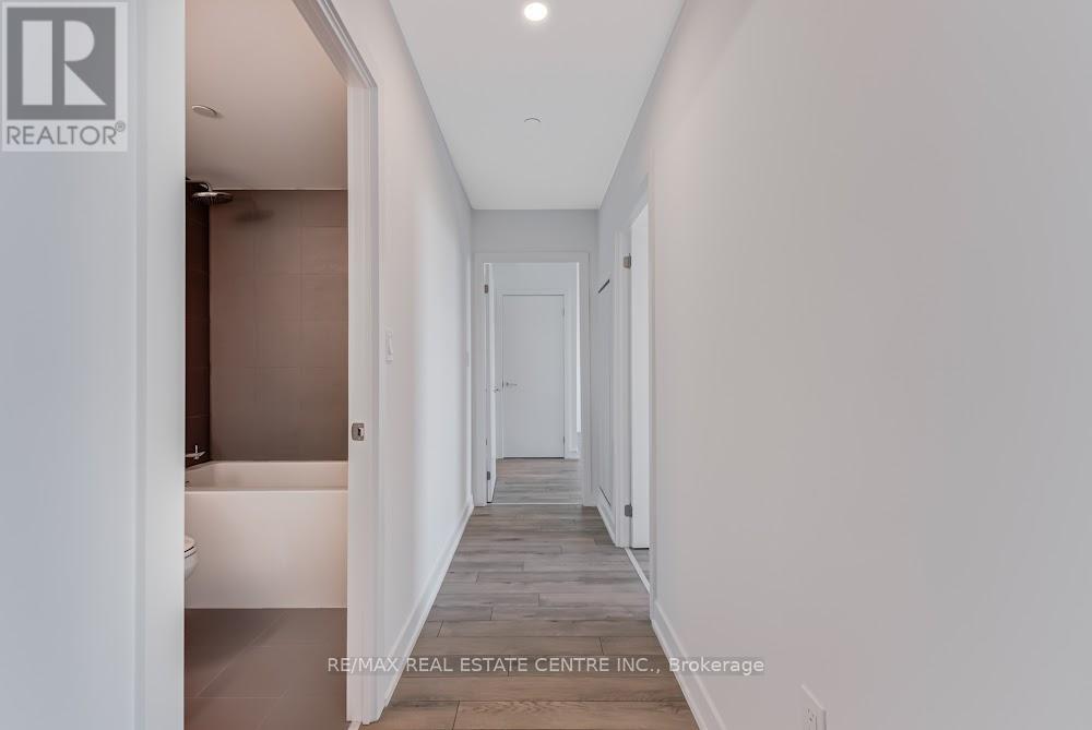 238 - 1005 Dundas Street E, Oakville, Ontario  L6H 8C7 - Photo 8 - W13691154
