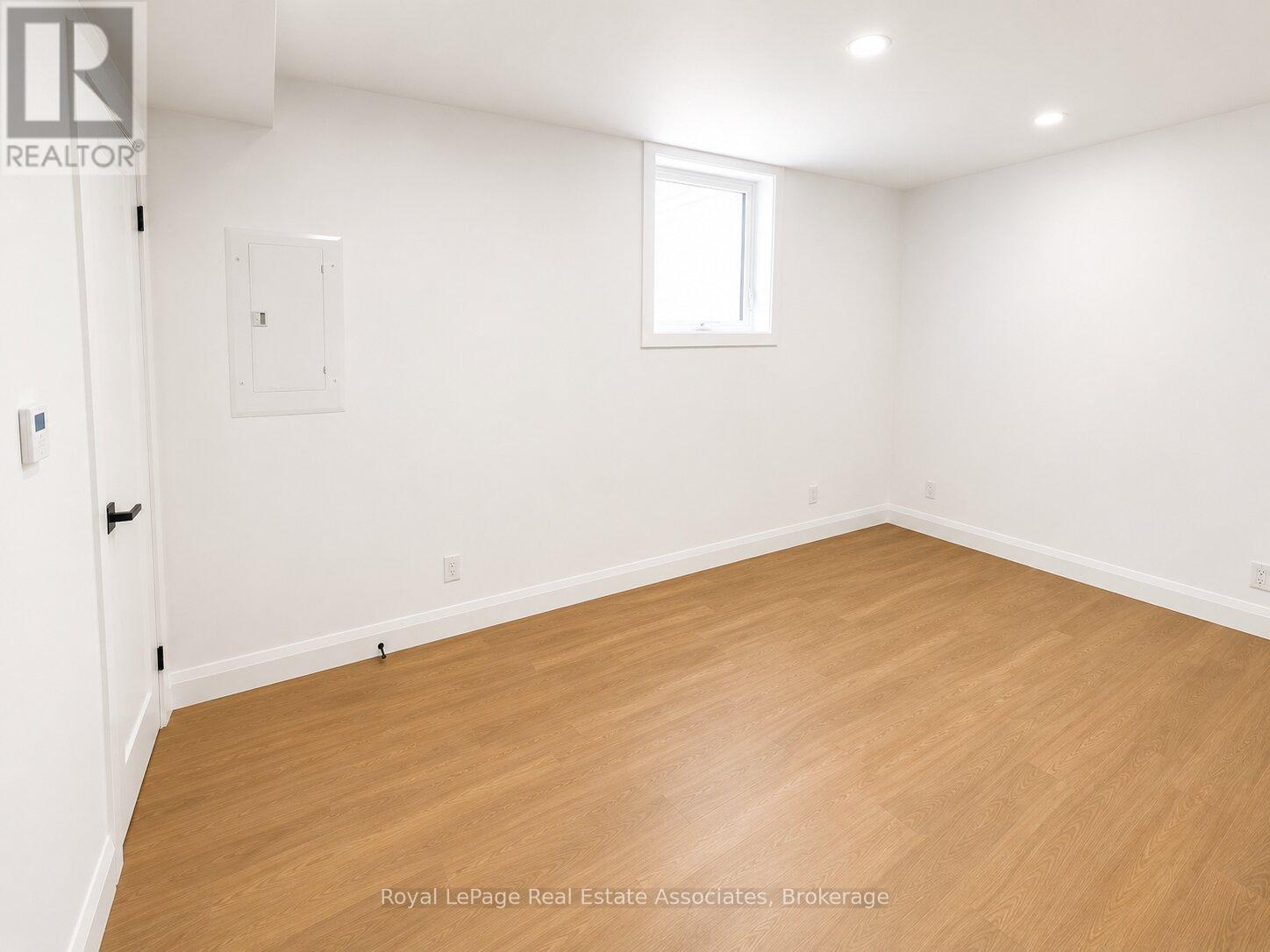 1 Gs - 17 White Avenue, Toronto, Ontario  M6N 1S7 - Photo 6 - W13691170