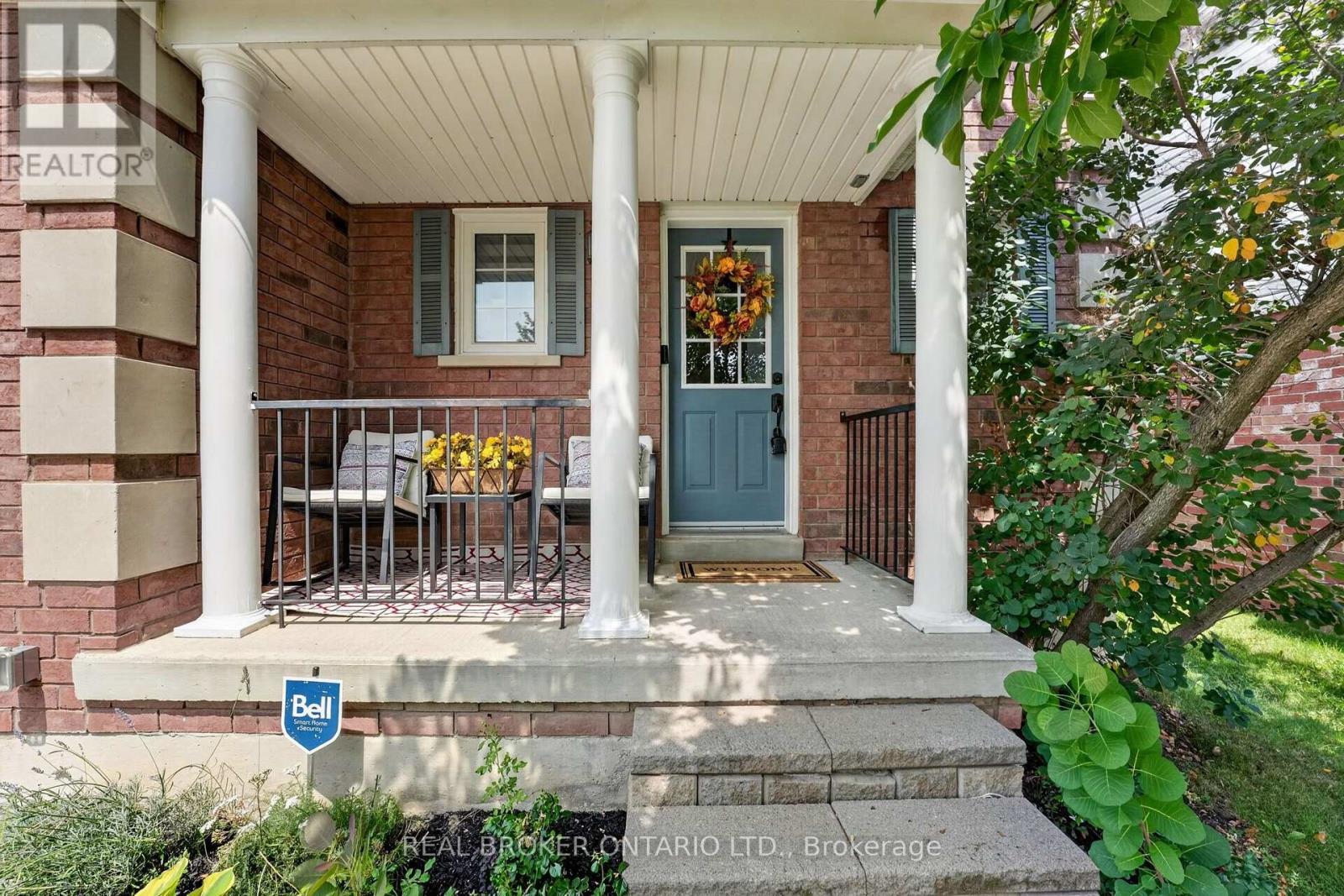 35 Belmont Boulevard, Halton Hills, Ontario  L7G 6B9 - Photo 3 - W13691206