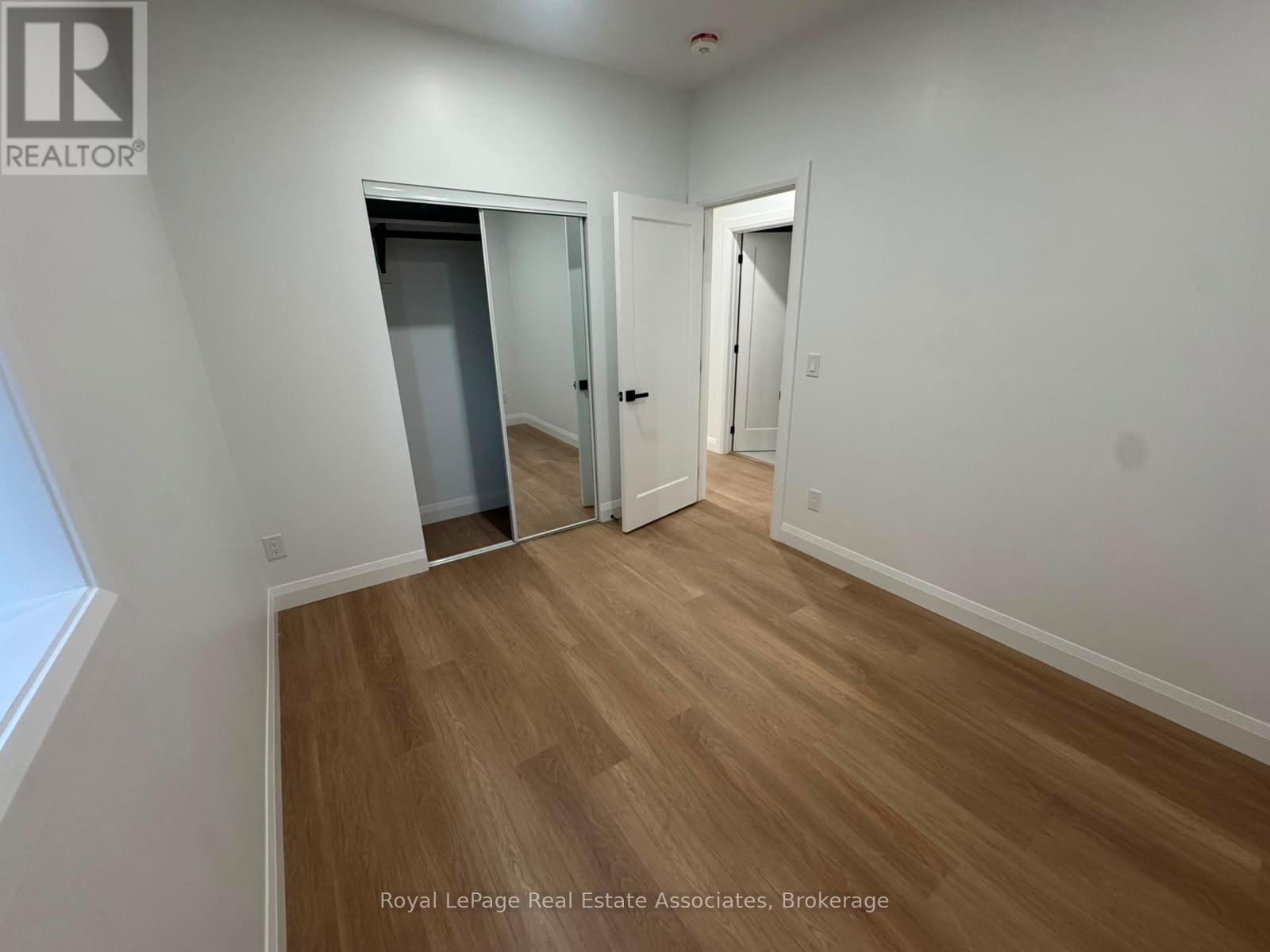2 Mf - 17 White Avenue, Toronto, Ontario  M6N 1S7 - Photo 10 - W13691208